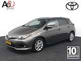 Toyota Auris 1.8 Hybrid Dynamic Go | Navigatie | Parkeersensoren Achter | Alcantara Bekleding | Keyless Entry |