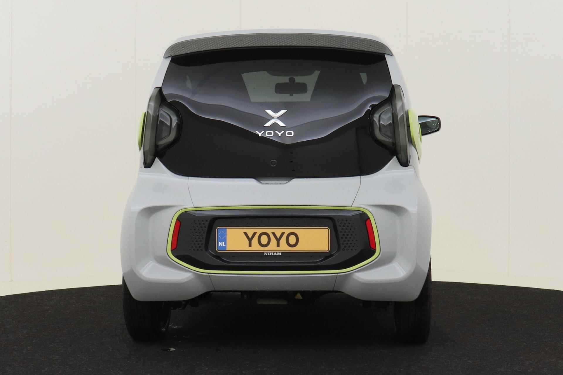 XEV YOYO EASY -PANO.DAK|LM-VELGEN|KEYLESS|ABS EXPORT ONLY - 15/48