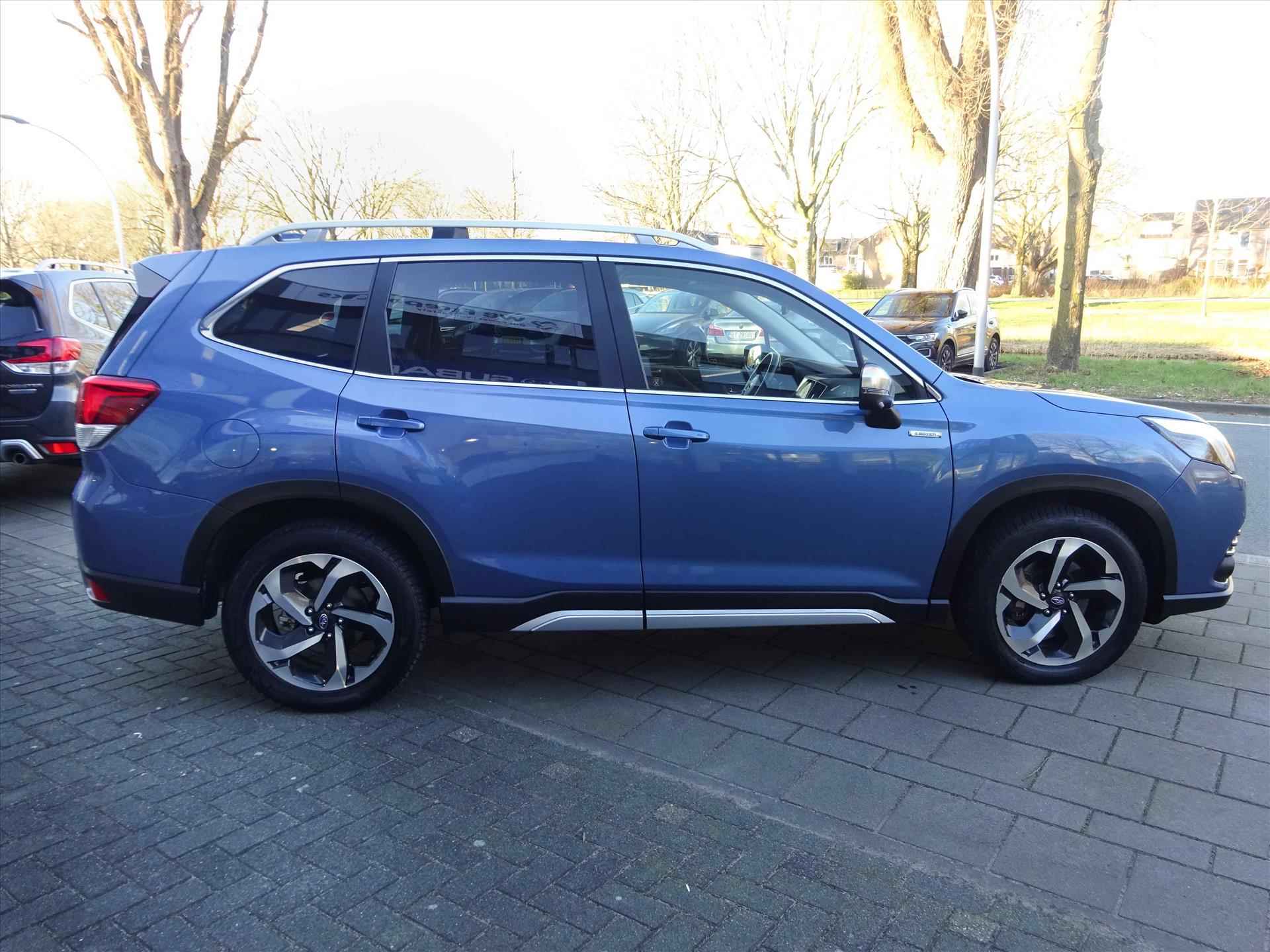 Subaru Forester 2.0i e-BOXER 150pk CVT Premium | Zwart/Bruin Leder | Pano | Navi | Trekhaak  | 5 jaar fabrieks garantie. - 44/50