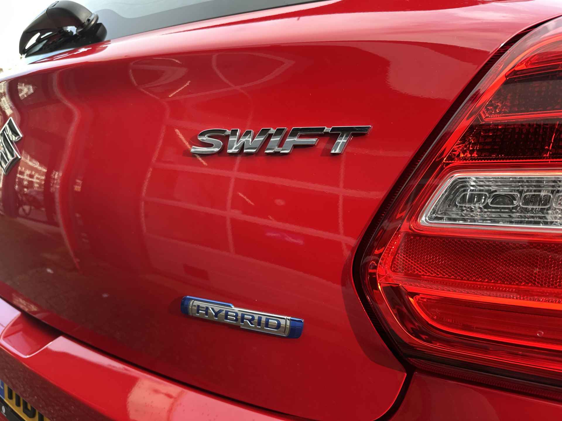 Suzuki Swift 1.2 Select Smart Hybrid Automaat All-in Prijs Airco/Cruise/5 Deurs/Stoelverwarming - 9/25