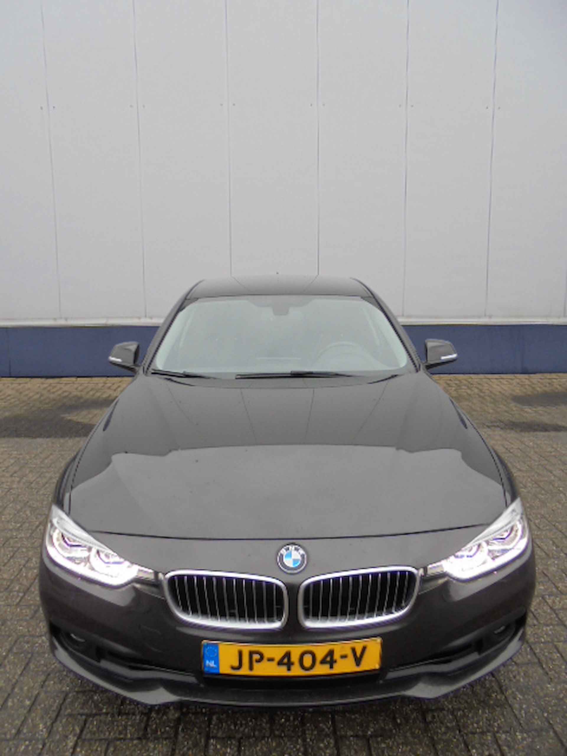 BMW 3-Serie 330I  252pk  Centennial High Executive - 7/33