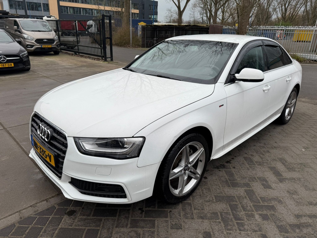 Audi A4 Limousine 1.8 TFSI Pro Line S | EL. VOORSTOELEN | S-LINE | EXPORTPRIJS