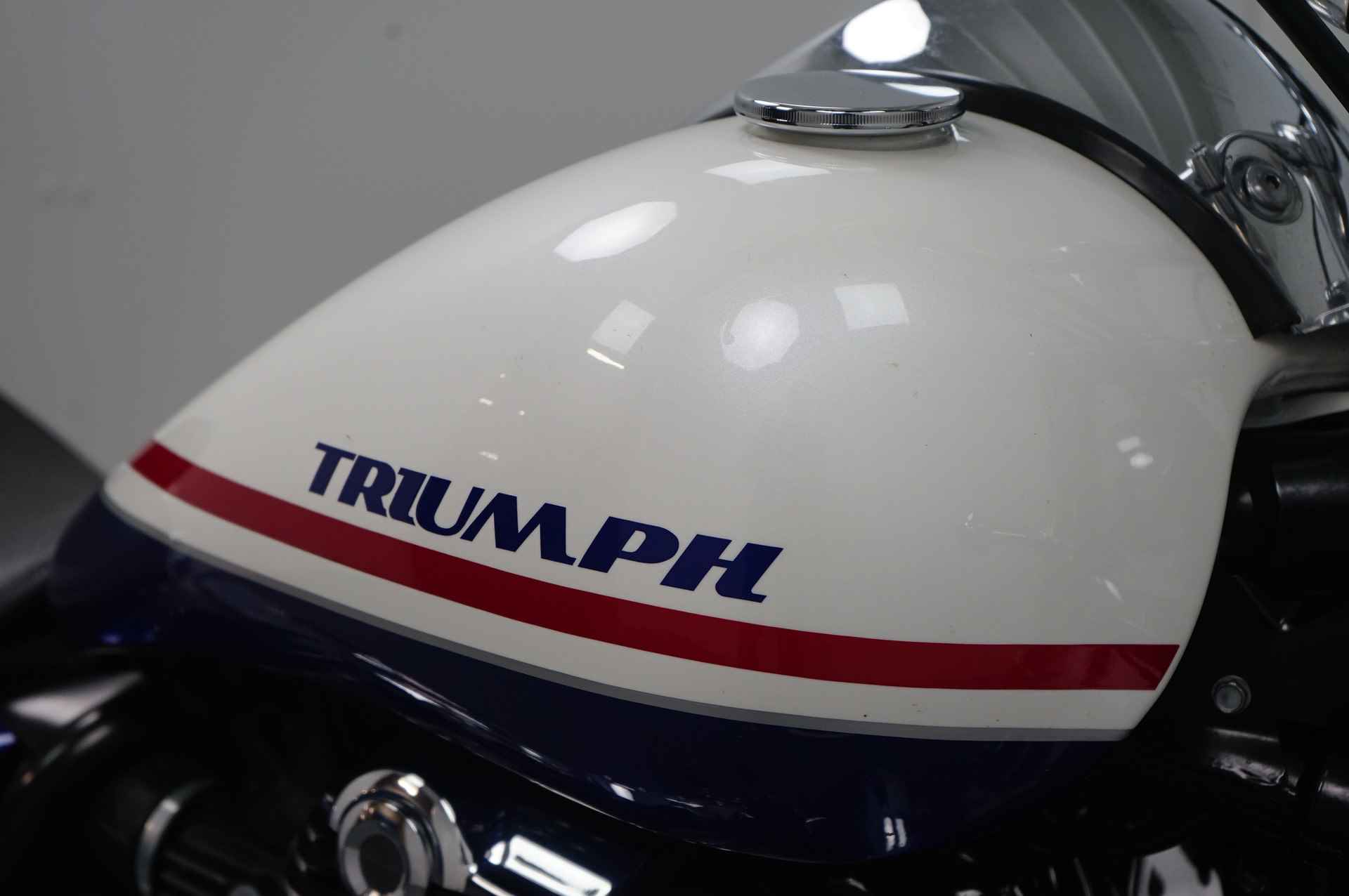 Triumph THUNDERBIRD 1600 ABS - 9/22