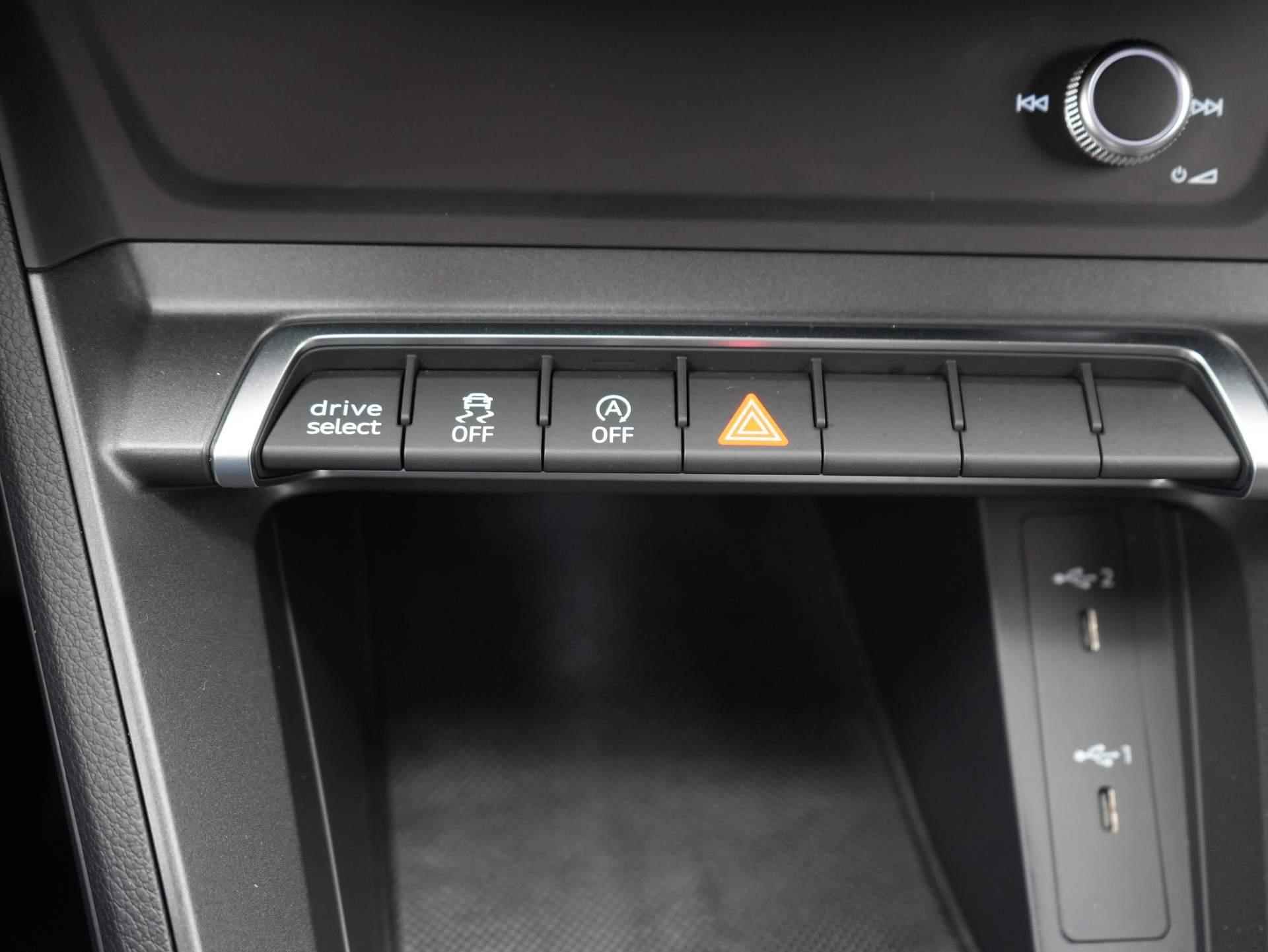 Audi Q3 Sportback 35 TFSI S Edition LED | Clima | S-Line | Navigatie | Elek achterklep | 19 Inch - 24/45