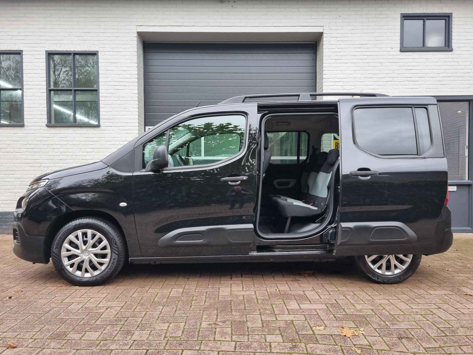 Citroen Berlingo 1.2 PureTech Live NAVI / CRUISE / CARPLAY - 3/22