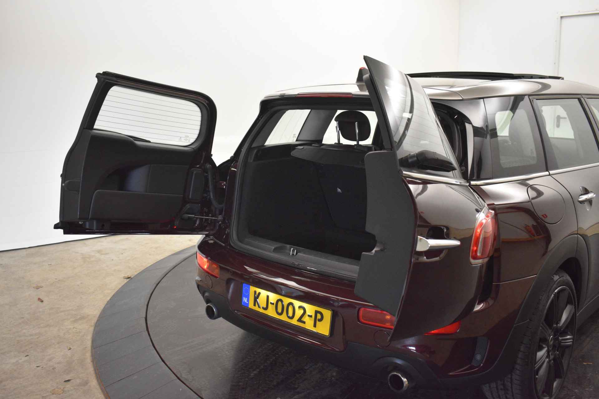 MINI Clubman 2.0 Cooper S 192PK Serious Vol Leder Panodak Harman/Kardon 18” - 19/47