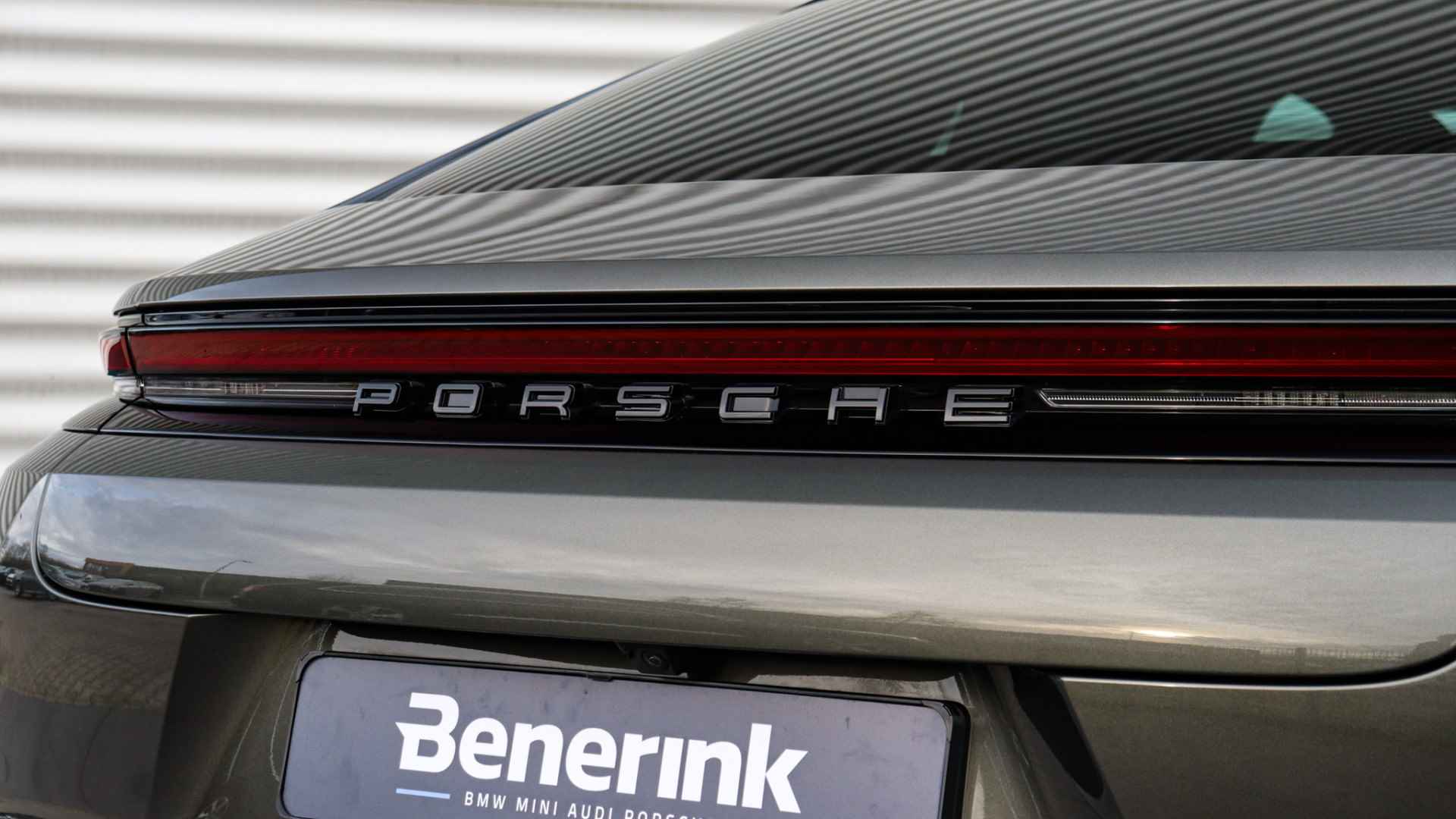 Porsche Panamera 2.9 4 E-Hybrid SportDesign | Massage | Head-up | Stoelventilatie | InnoDrive | Soft-Close | Sportuitlaat | Panoramadak | HD Matrix - 24/39