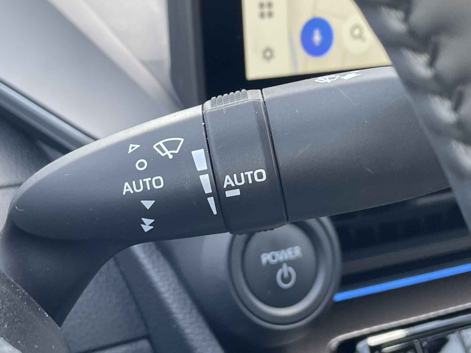 Toyota Prius PHEV 2.0 Plug-In Executive Nieuw model! Parelmoer Wit - 22/27
