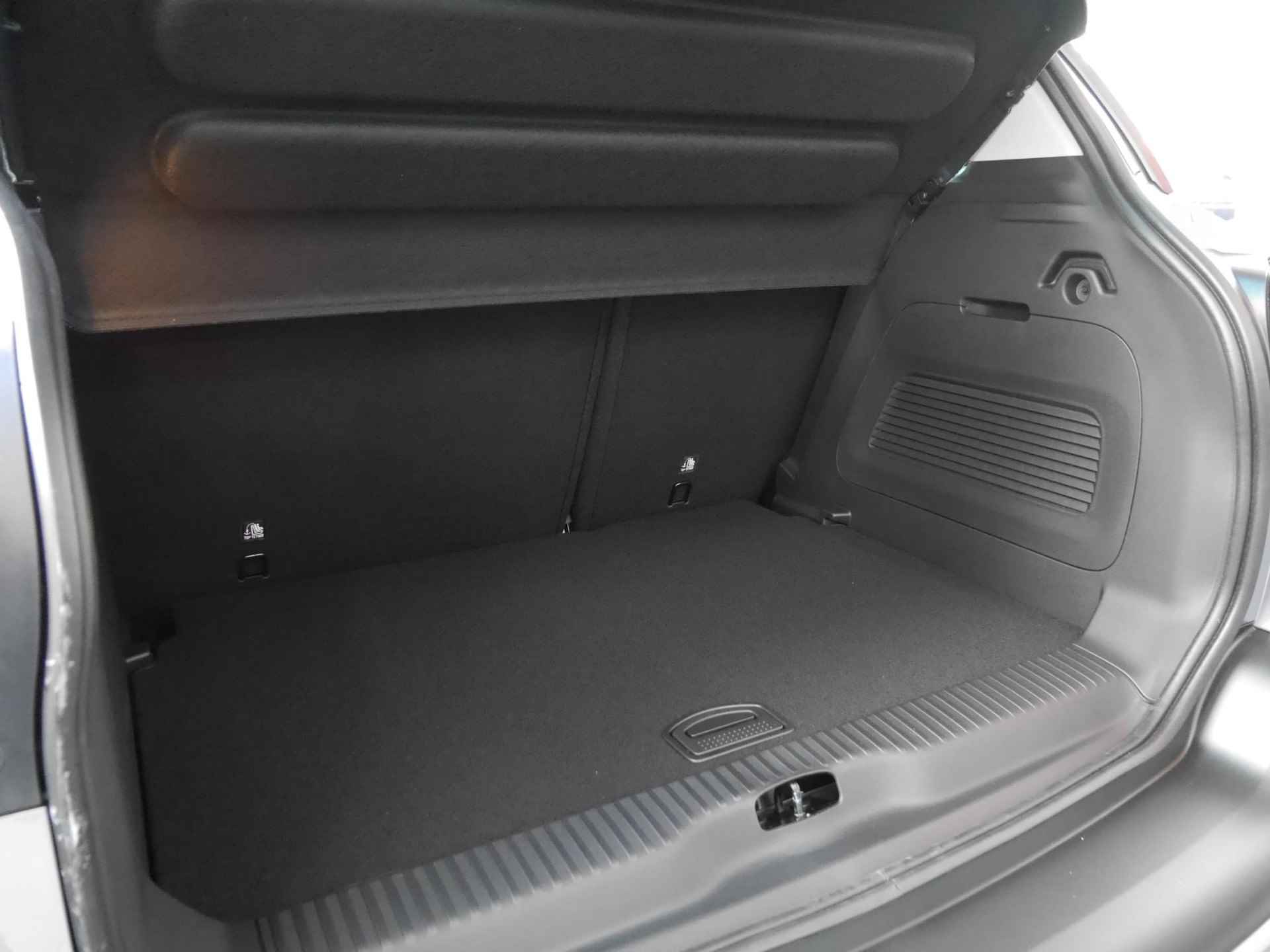Citroen C3 Aircross 1.2 PureTech Plus | Nieuwe auto | Navigatie | Head up display | | Led | Lichtmetalen velgen | Parkeersensoren | Keyless entry en start | Android auto en Apple carplay - 12/44