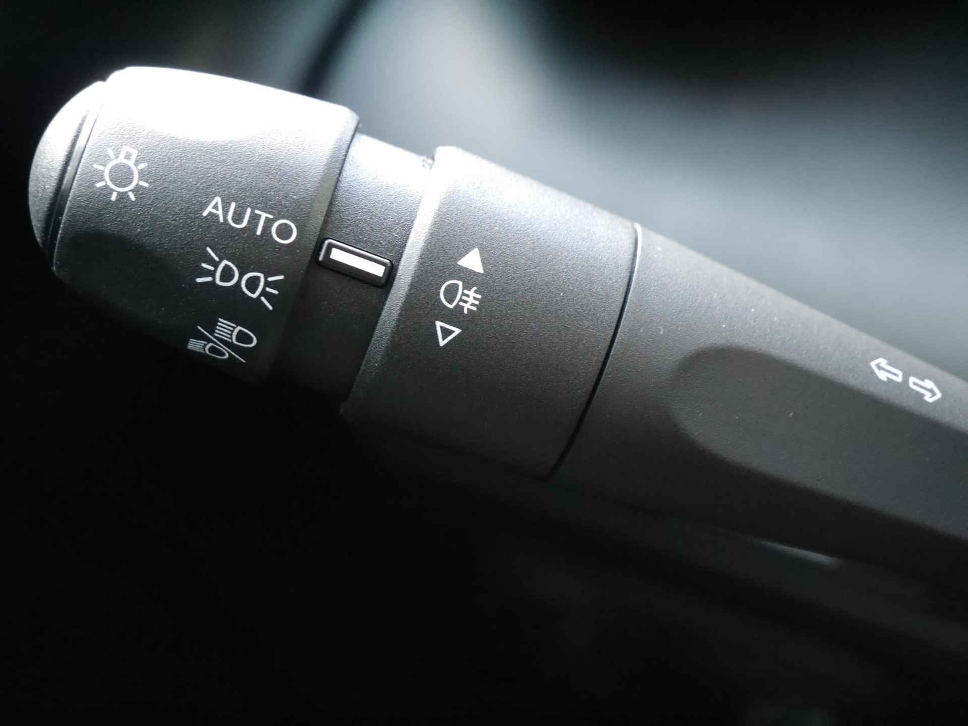 Citroen C3 Aircross 1.2 PureTech Plus | Nieuwe auto | Navigatie | Head up display | | Led | Lichtmetalen velgen | Parkeersensoren | Keyless entry en start | Android auto en Apple carplay - 18/44
