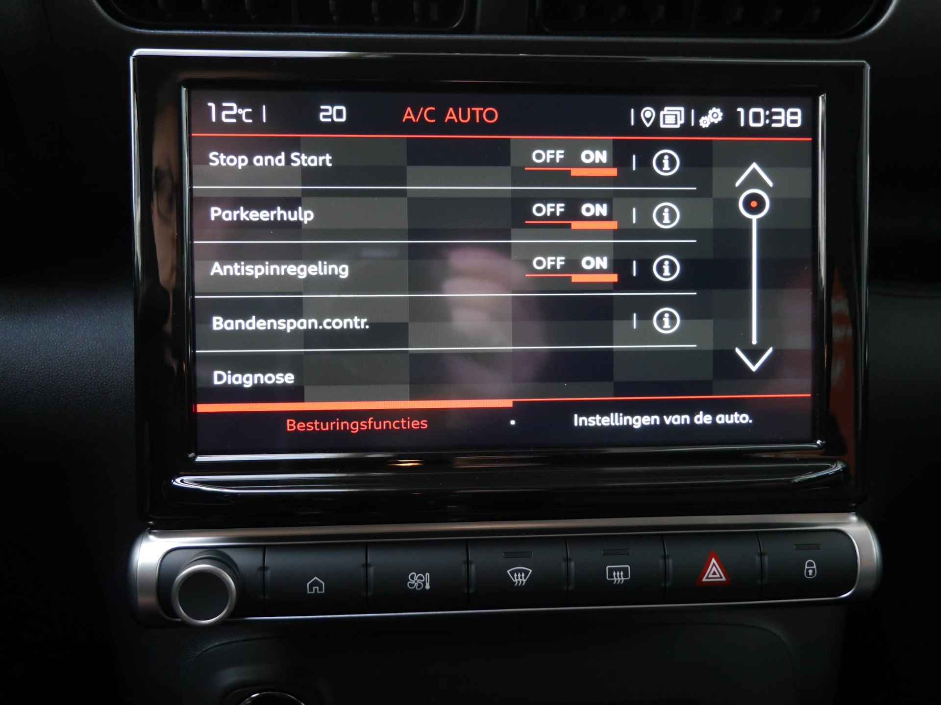 Citroen C3 Aircross 1.2 PureTech Plus | Nieuwe auto | Navigatie | Head up display | | Led | Lichtmetalen velgen | Parkeersensoren | Keyless entry en start | Android auto en Apple carplay - 29/44