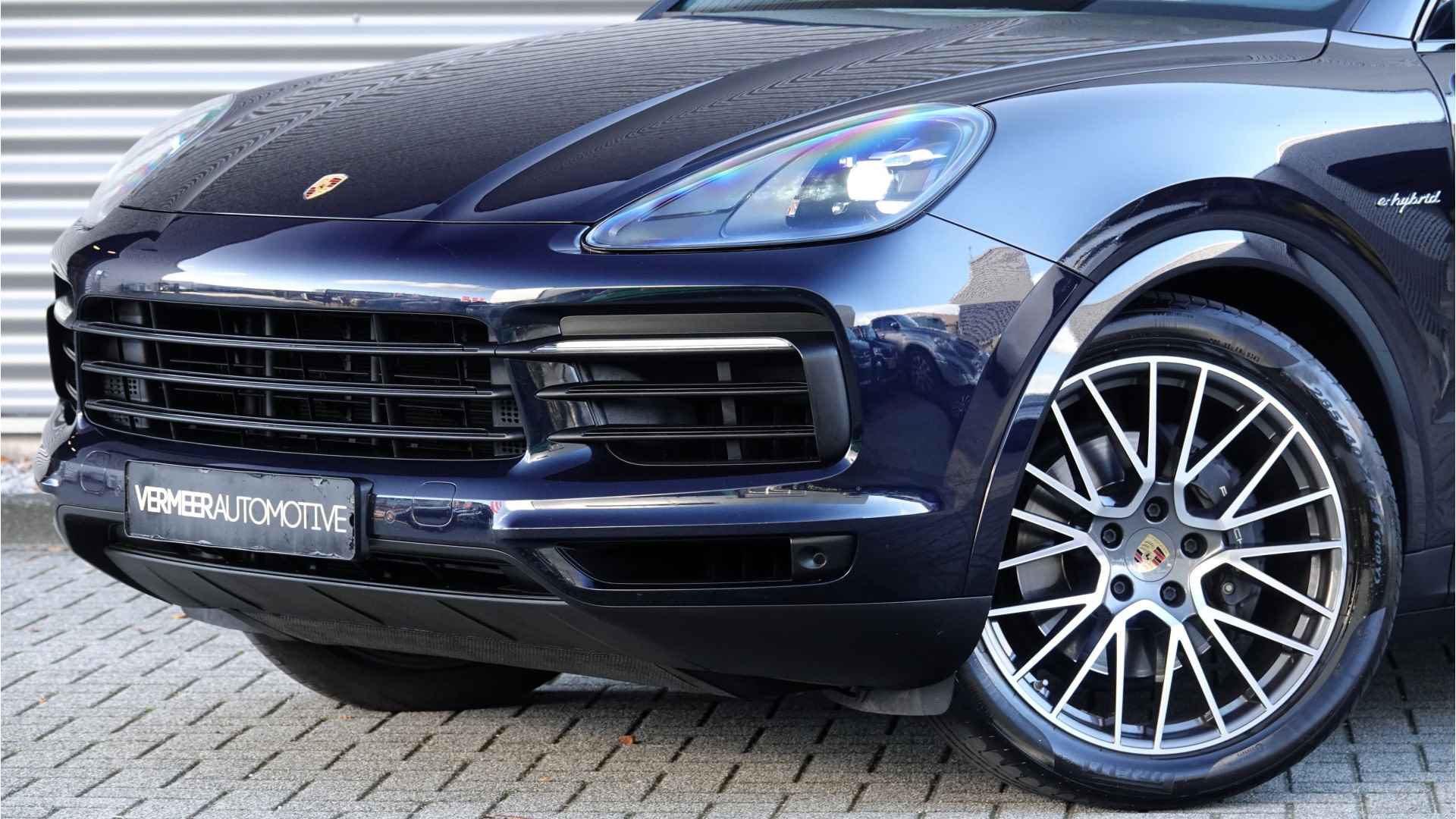 Porsche Cayenne 3.0 E-Hybrid | Panoramadak | Sport Chrono | Luchtvering | Trekhaak | - 6/44