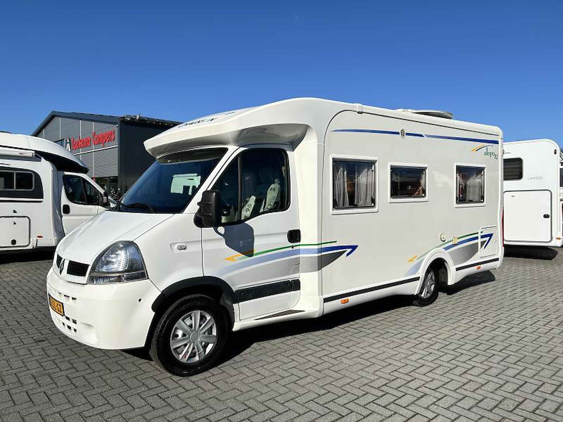 Chausson Allegro 82 vastbed/Airco/2006/140pk - 1/23