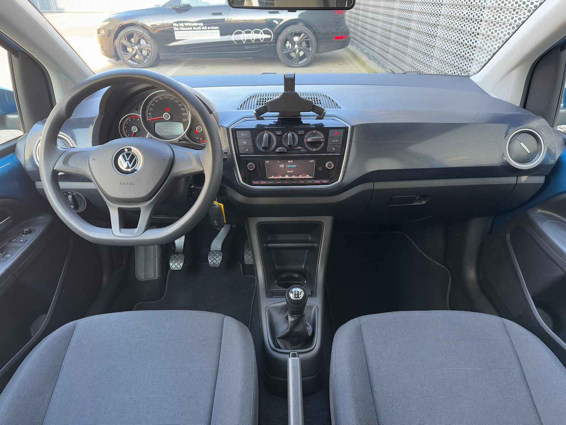 Volkswagen up! 1.0 / Airco / Stoelverwarming / Achteruitrijcamera - 14/27