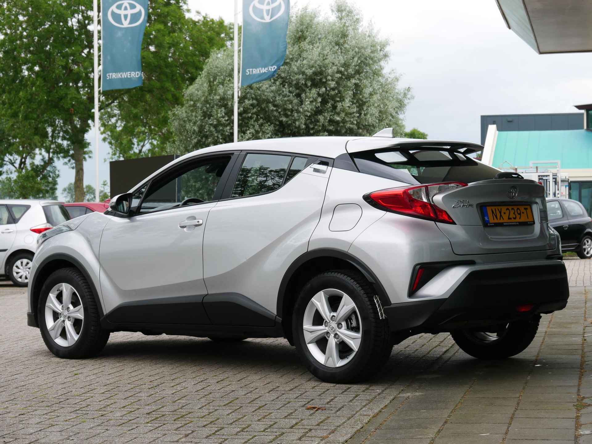 Toyota C-HR 1.2 Comfort | Airco | Cruise | Bluetooth - 9/30