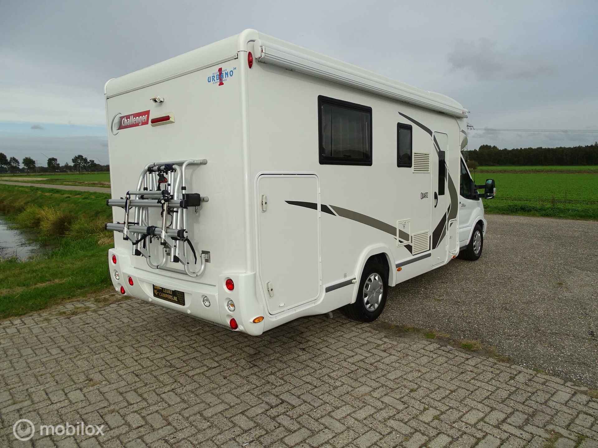 Challenger 288 EB Queensbed & Hefbed 48000 km !! - 5/24