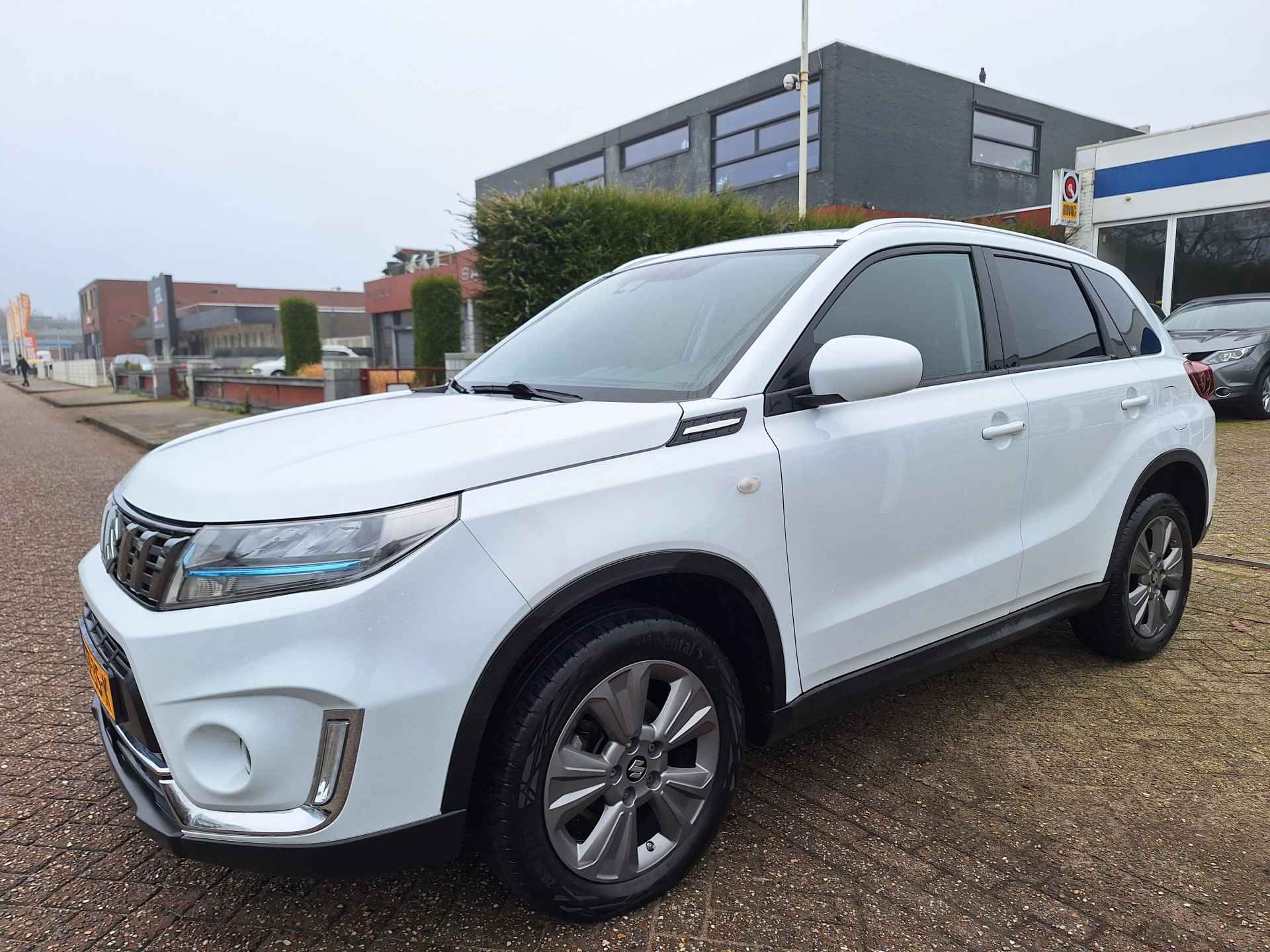 Suzuki Vitara 1.4 Boosterjet Select Smart Hybrid - 2/14