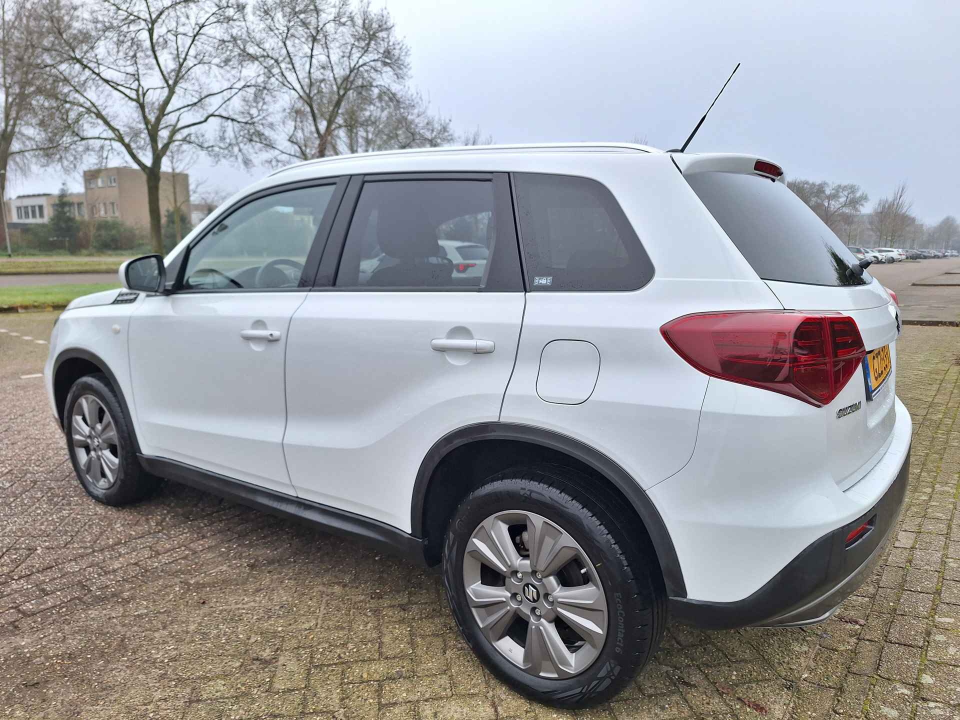 Suzuki Vitara 1.4 Boosterjet Select Smart Hybrid - 3/14