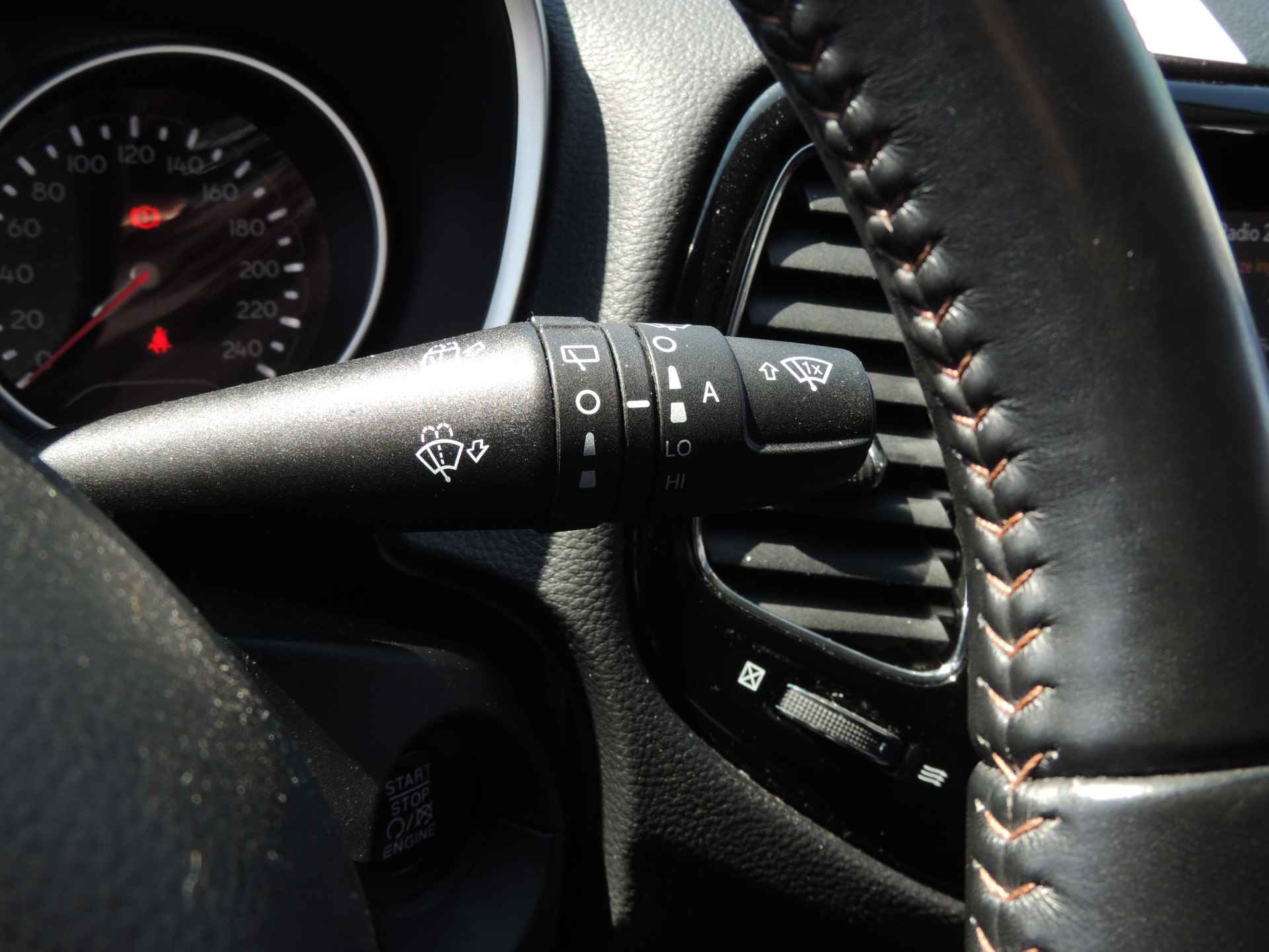 Jeep Compass 1.3T Limited 150Pk Automaat | Navi | Clima | Keyless | Camera | Carplay | Xenon | PDC v+a | - 15/22