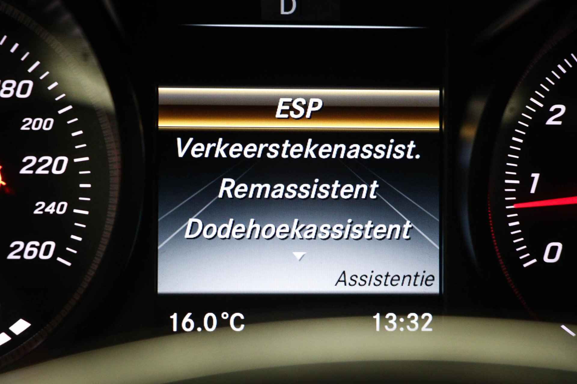 Mercedes-Benz C-klasse Estate 250 Premium Plus | SPOOR / NAVI / GEHEUGEN / KEYLESS GO- PACK | BURMESTER | 360 CAMERA - 38/64