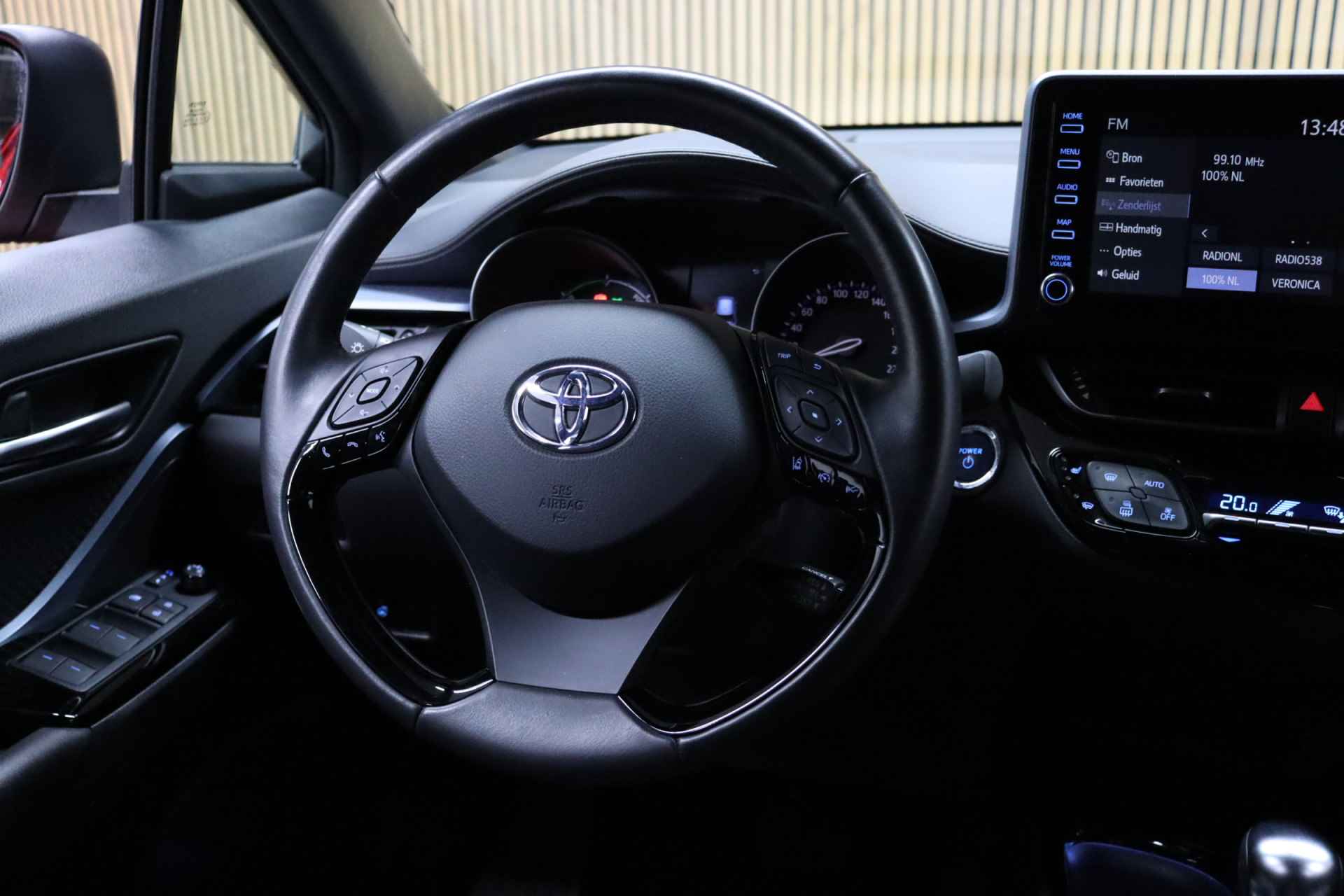 Toyota C-HR 1.8 Hybrid Club Premium | Bi-Tone | Cruise-control | Dodehoekdetectie | Full led - 15/38