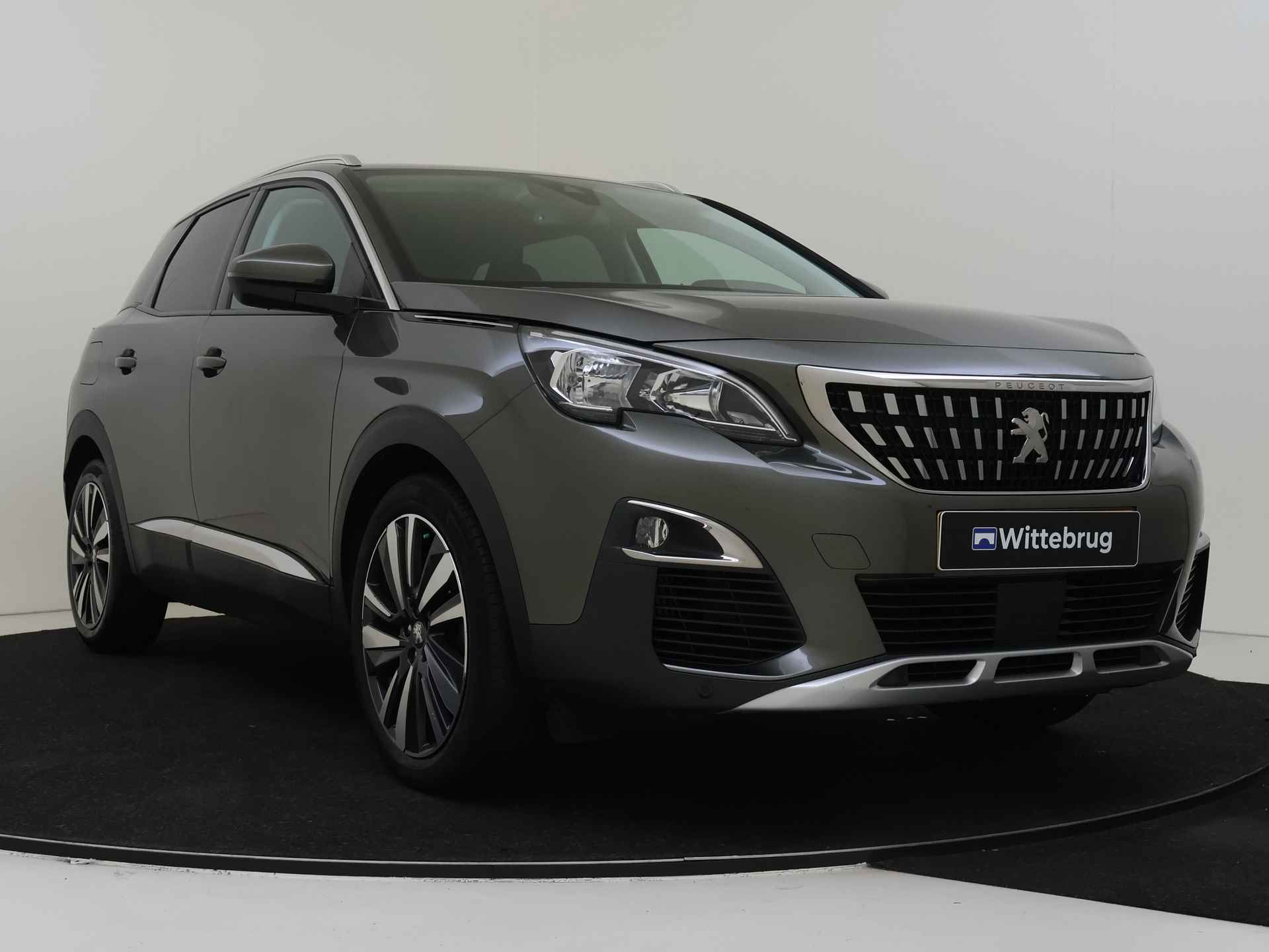 Peugeot 3008 1.2 PureTech Allure | Navigatie | Climate Control | Lederen Bekleding met Stoelverwarming - 4/34