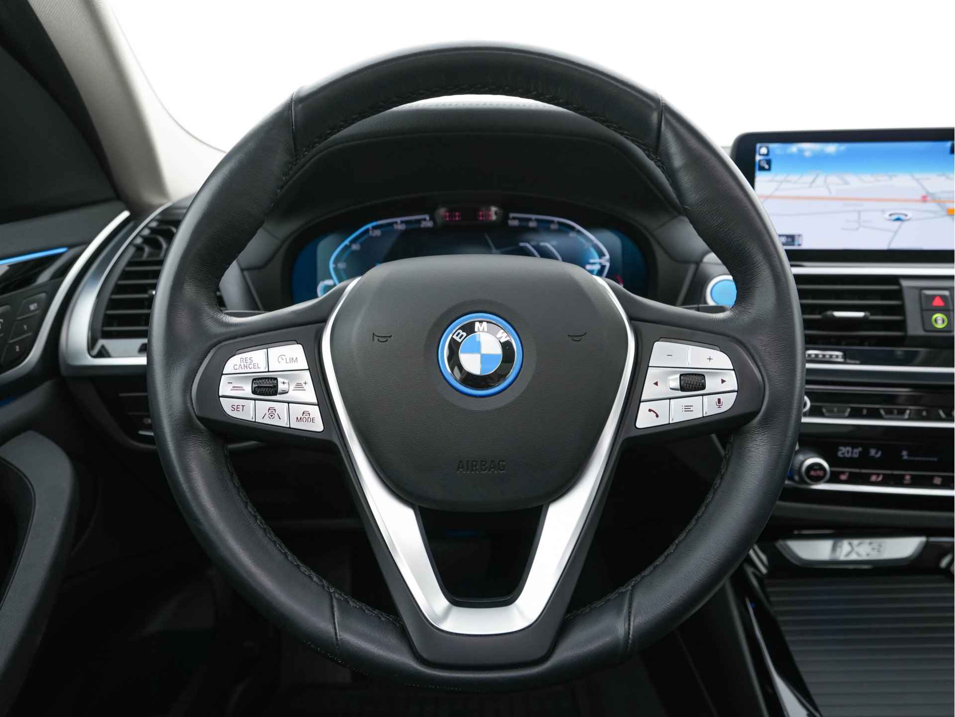 BMW iX3 Executive 80 kWh [ 3-Fase ] (INCL-BTW) *PANO | FULL-LED | ADAPTIVE-CRUISE | VERNASCA-FULL-LEATHER | NAVI-FULLMAP | DIGI-COCKPIT | BLIND-SPOT | MEMORY-PACK | CAMERA | AMBIENT-LIGHT | DAB+ | SPORTSEATS | 19''ALU* - 22/40