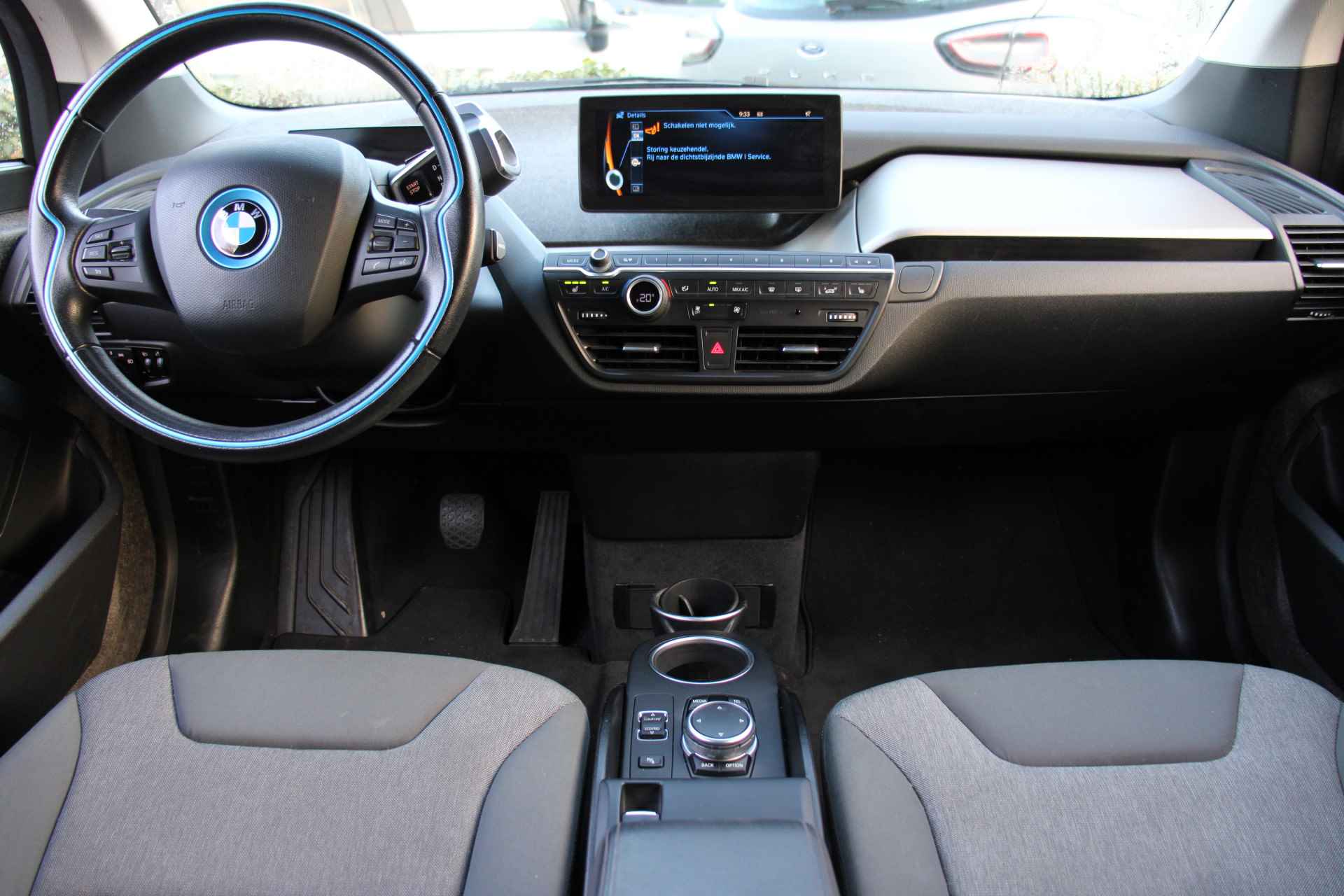 BMW i3 BASIS COMFORT ADVANCE 22 KWH | NAVI-PROF | CAMERA | CLIMA | STOELVERWARMING | CRUISE | LM. VELGEN | PARK SENS V+A - 5/50