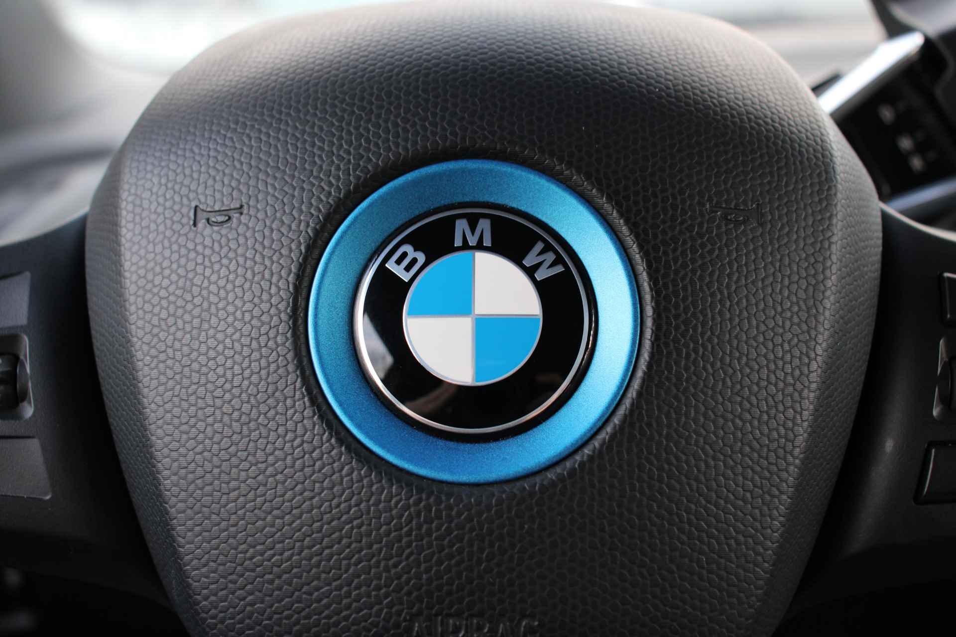 BMW i3 BASIS COMFORT ADVANCE 22 KWH | NAVI-PROF | CAMERA | CLIMA | STOELVERWARMING | CRUISE | LM. VELGEN | PARK SENS V+A - 39/50