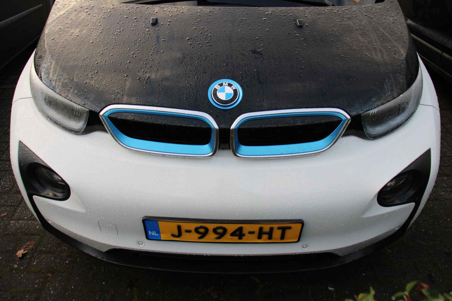 BMW i3 BASIS COMFORT ADVANCE 22 KWH | NAVI-PROF | CAMERA | CLIMA | STOELVERWARMING | CRUISE | LM. VELGEN | PARK SENS V+A - 48/50