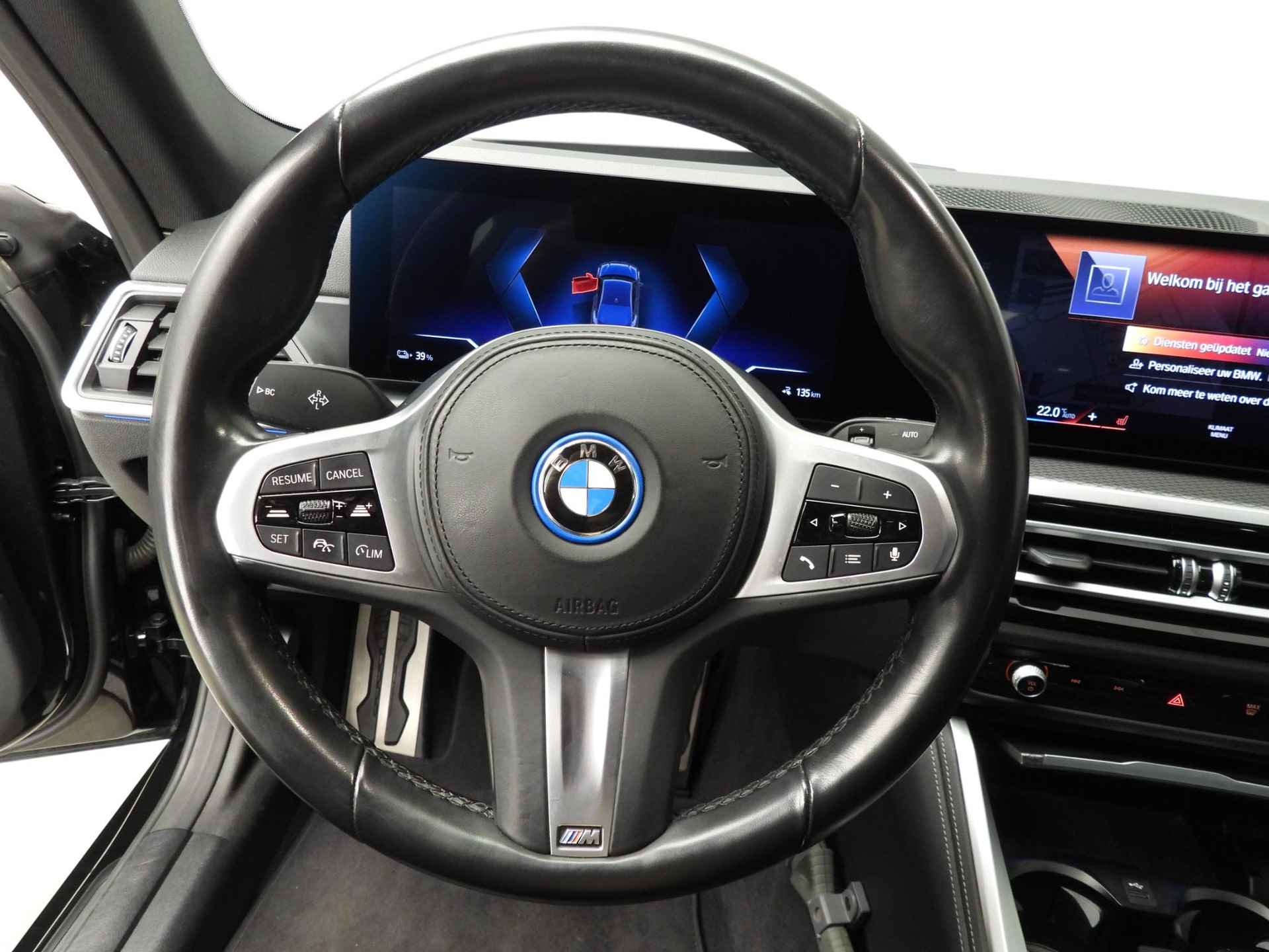 BMW i4 eDrive40 | M-Sportpakket | LED | Leder | HUD | Sportstoelen | Stoelverwarming | DAB | Alu 18 inch - 11/43