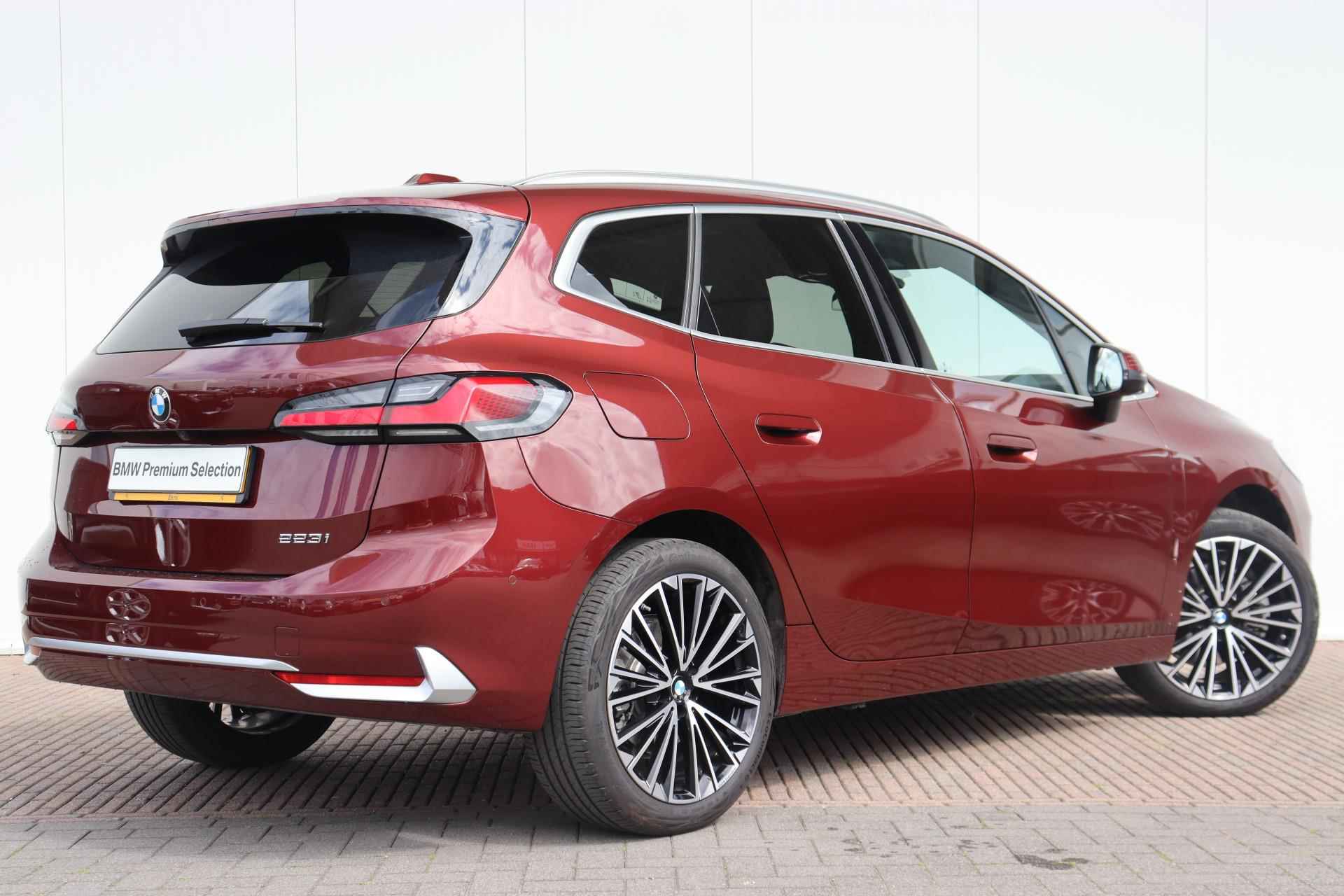 BMW 2 Serie Active Tourer 223i | Comfort Pack / Travel Pack / Trekhaak - 4/30