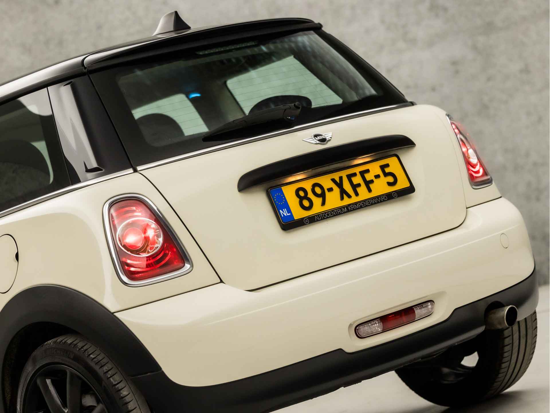 MINI Mini 1.6 One Sport (AIRCO, RADIO, ARMSTEUN, SPORTSTOELEN, ELEK PAKKET, LM VELGEN, NIEUWE APK, NIEUWSTAAT) - 11/24