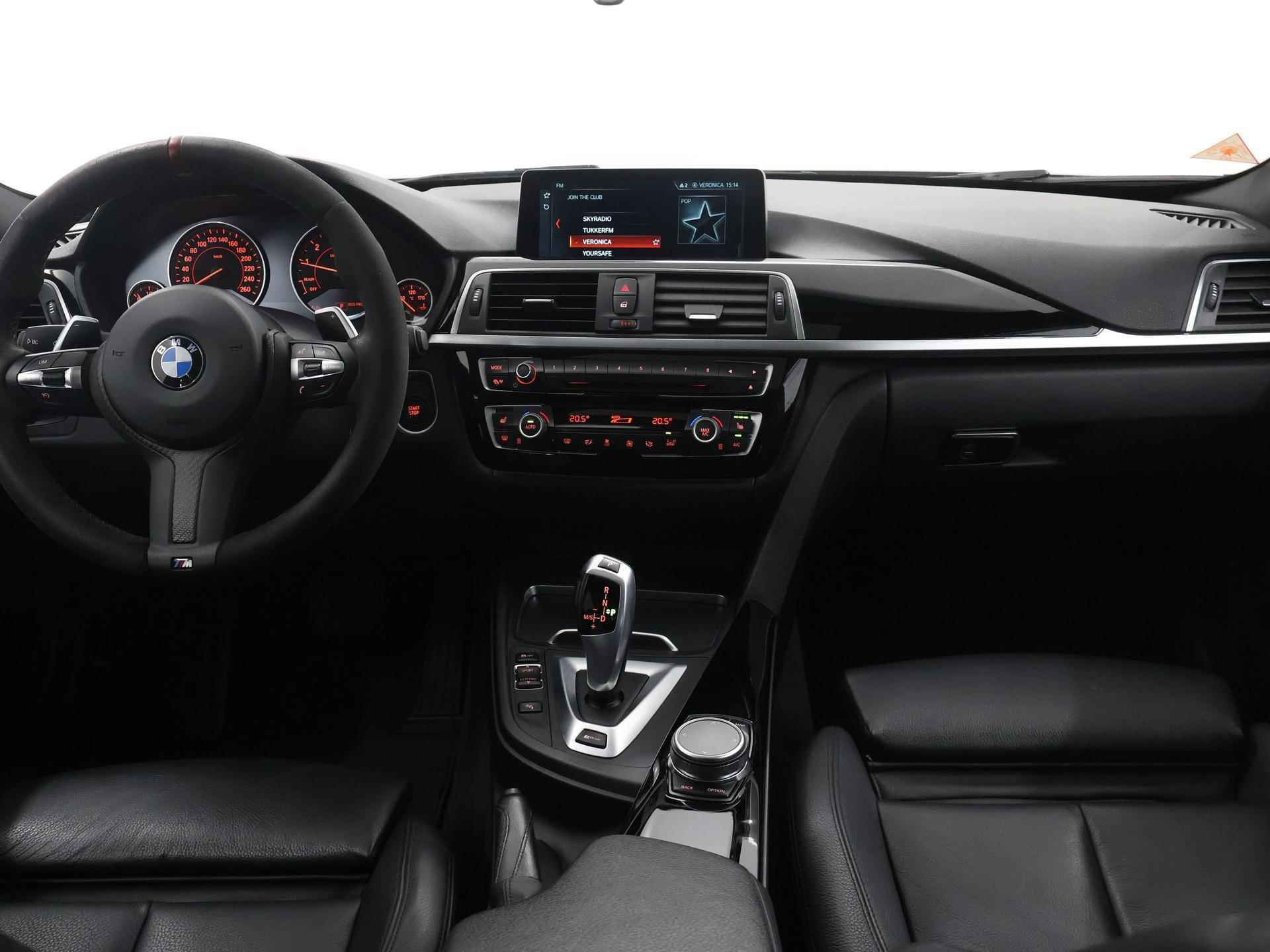 BMW 3-serie 330e Centennial High Executive Sportline | Schuif-/kanteldak | Navigatie | Sportstoelen | Parkeersensoren | Stoelverwarming | Keyless Go | Carplay | Stoelverwarming | - 9/37