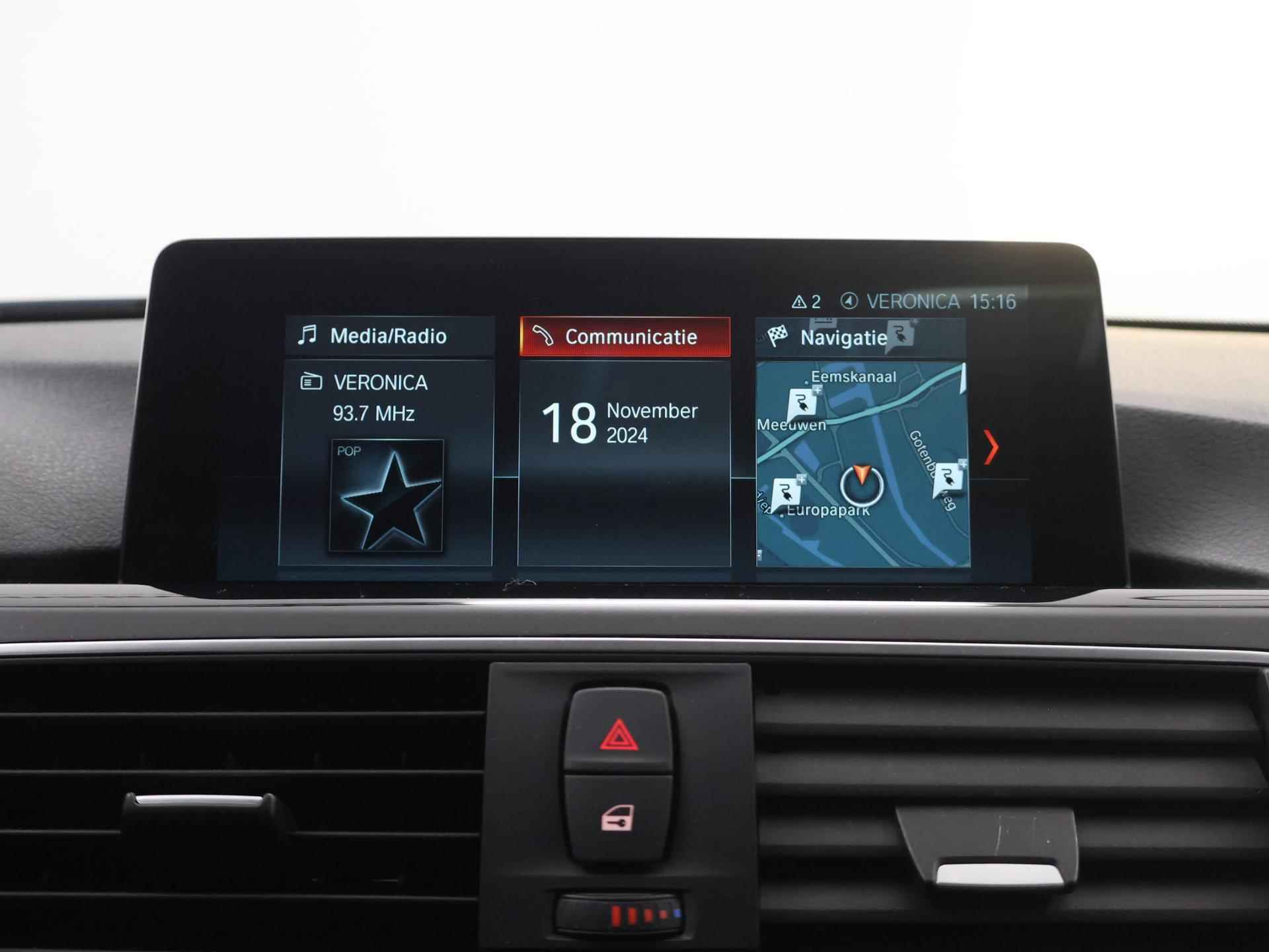 BMW 3-serie 330e Centennial High Executive Sportline | Schuif-/kanteldak | Navigatie | Sportstoelen | Parkeersensoren | Stoelverwarming | Keyless Go | Carplay | Stoelverwarming | - 18/37