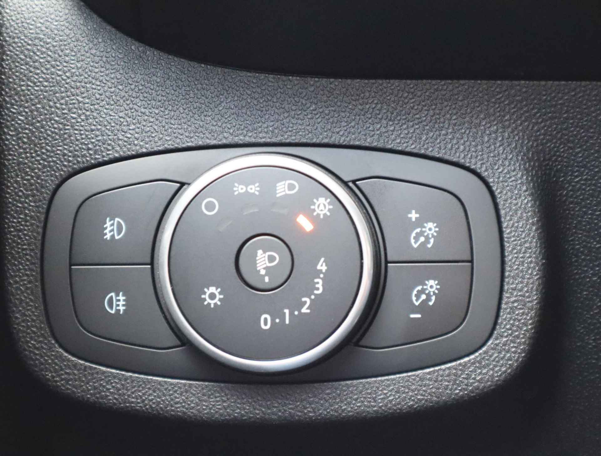 Ford Fiesta 1.0 EcoBoost Titanium | Trekhaak | Navigatie | Camera | B&0 | Adaptieve Cruise Control | Parkeerhulp | Voorruitverwarming - 15/49