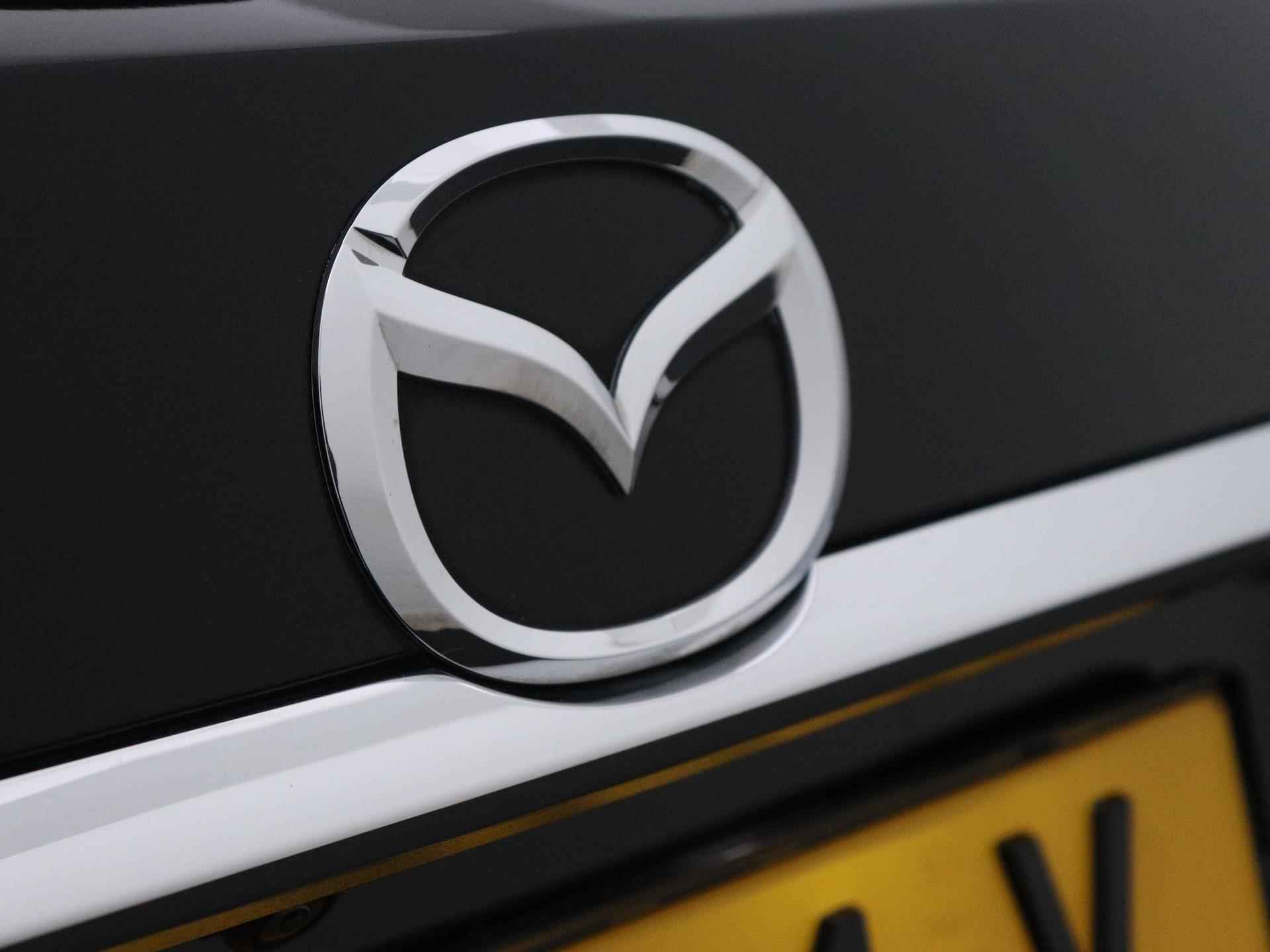 Mazda 6 Sportbreak SkyActiv-G 194 Signature 194pk Automaat  | Navigatie | Dodehoek Detectie | Adaptieve Cruise Control | Lederen Bekleding | Voorstoelen/ Stuur Verwarmd - 15/39