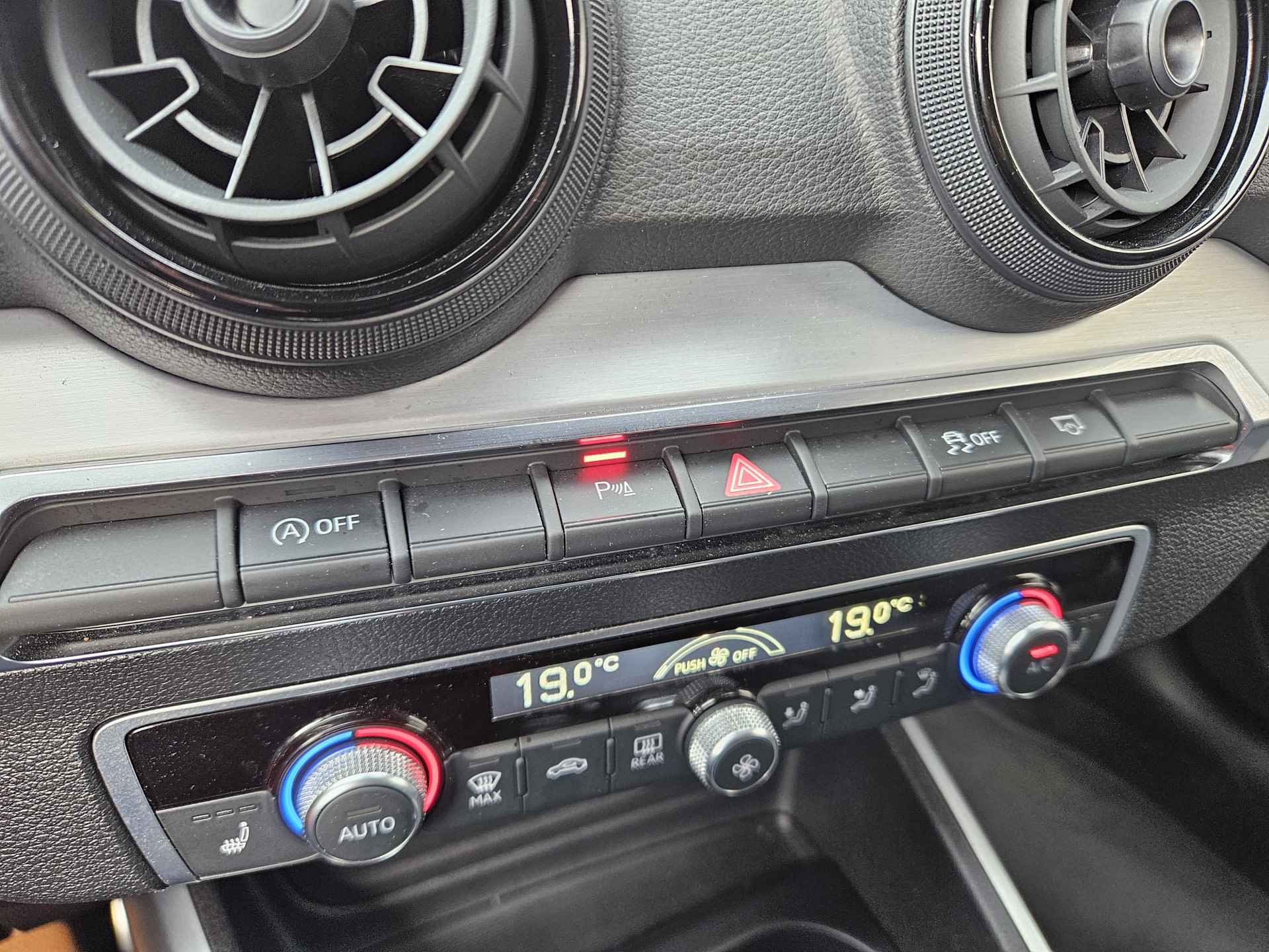 Audi Q2 1.0 TFSI Sport Pro Line Automaat | Navigatie | Mat Blauwe Wrap met Zwart Dak | S-Line Pakket - 43/48