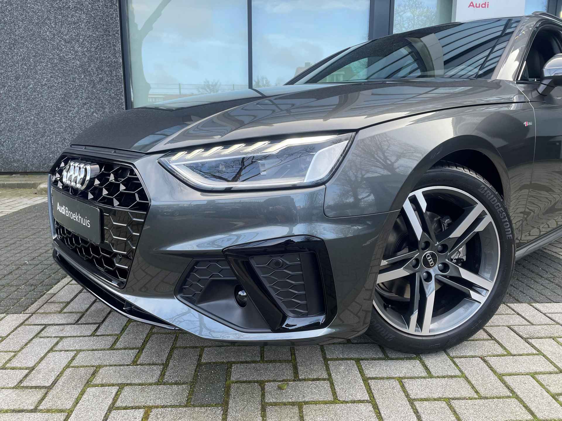 Audi A4 Avant 35 TFSI 150 S tronic S edition Competition - 6/20