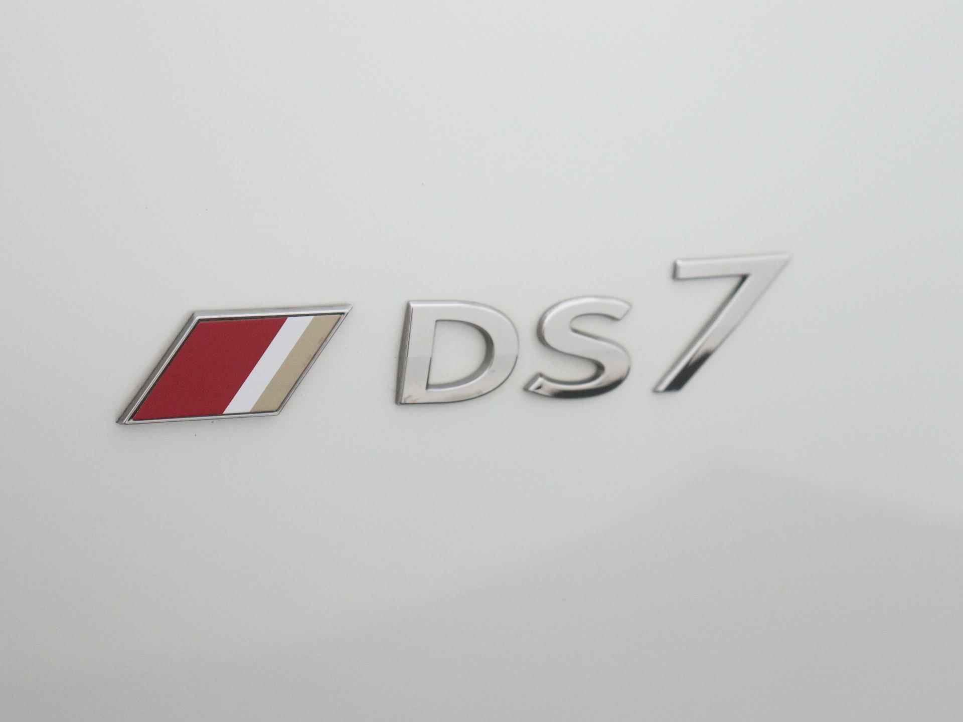 DS 7 Crossback E-Tense 4x4 Performance Line 300pk Automaat  | Navigatie | Adaptieve Cruise Control | Licht Metalen Velgen 19"| Licht Metalen Velgen 19"| Panoramadak - 16/40