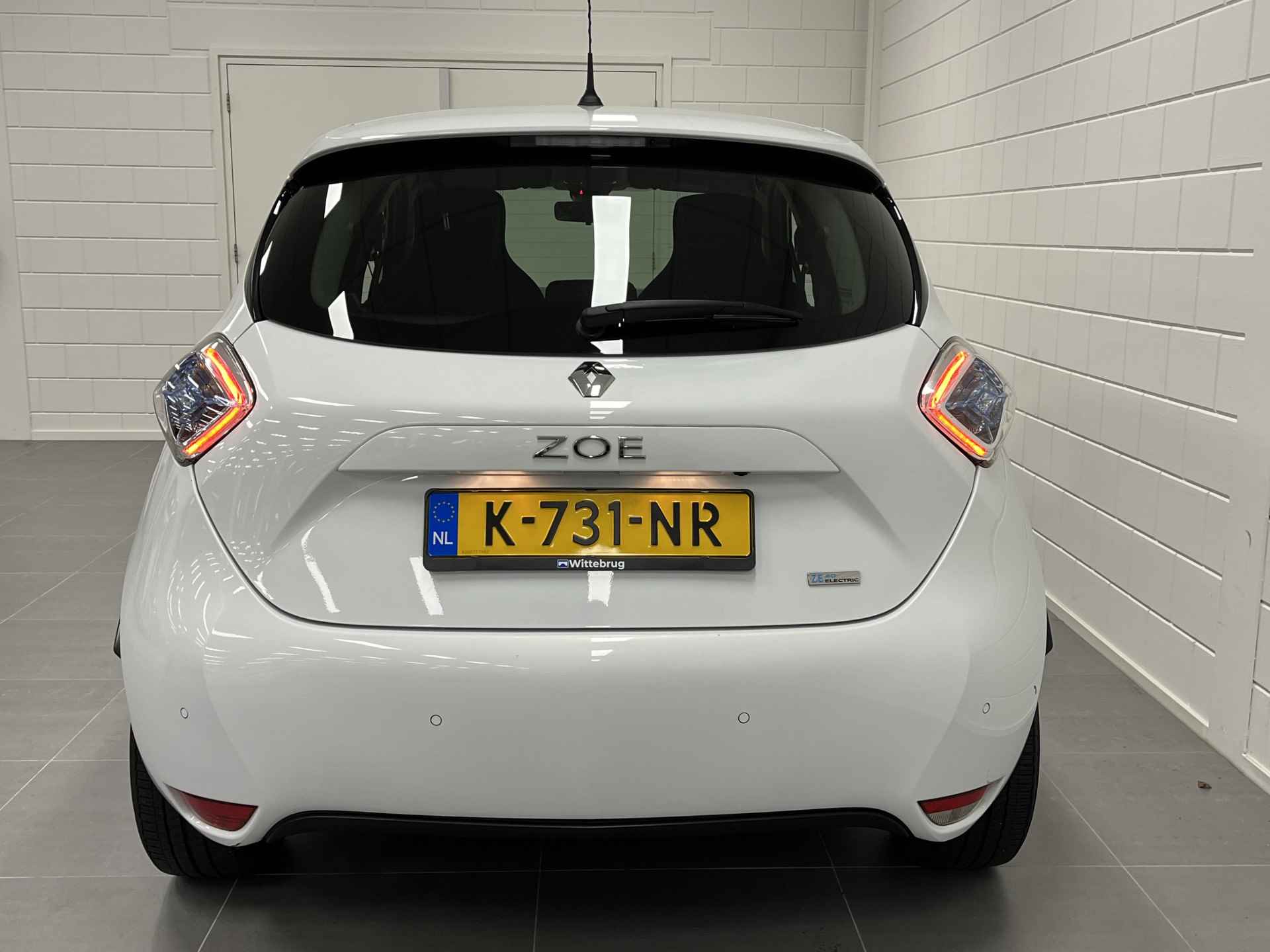 Renault ZOE R110 Limited 41 kWh ACCU HUUR | NAVIGATIE | LICHTMETALEN VELGEN | 2000 EURO SEPP SUBSIDIE - 39/42