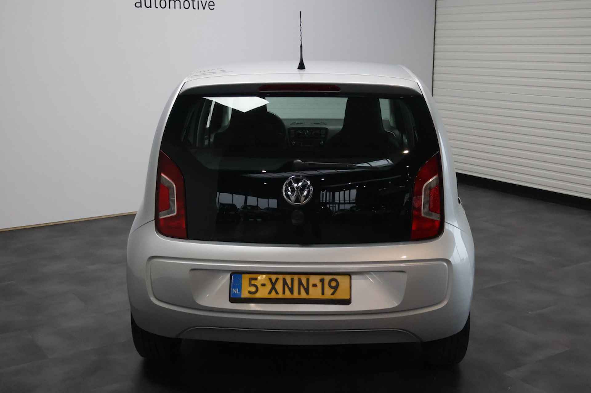 Volkswagen Up! 1.0 take up! BlueM. - 4/14