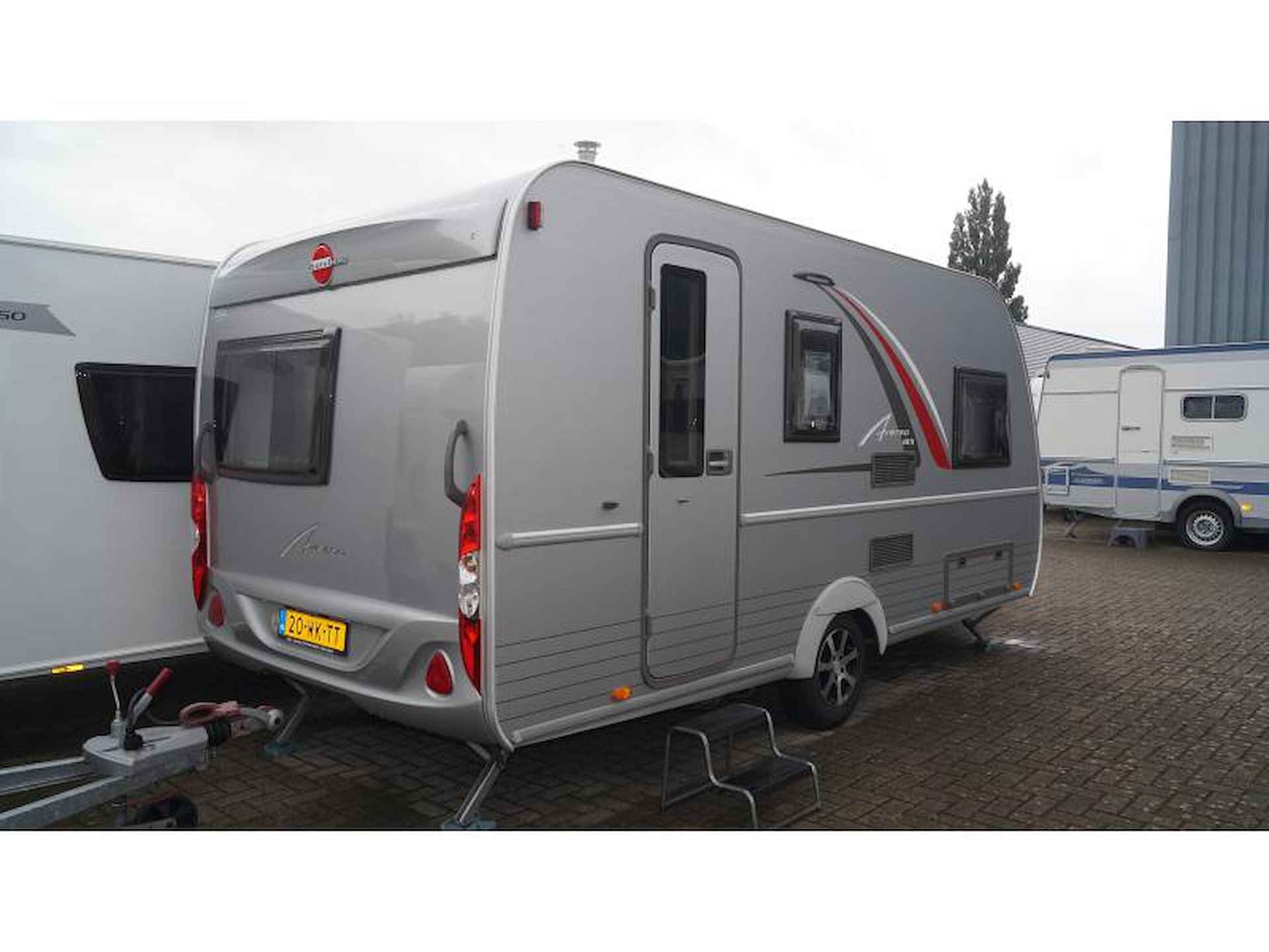 Bürstner Averso 430 TS Voortent Dorema - 3/14