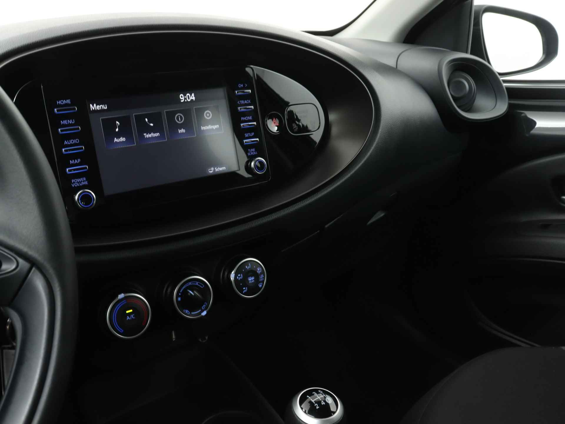 Toyota Aygo X 1.0 VVT-i MT play | Apple CarPlay | Android Auto | - 7/36