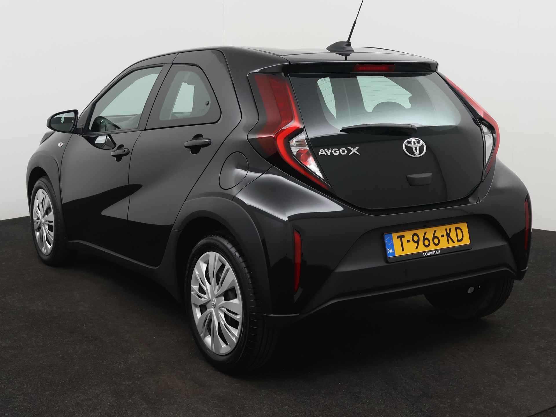 Toyota Aygo X 1.0 VVT-i MT play | Apple CarPlay | Android Auto | - 13/36