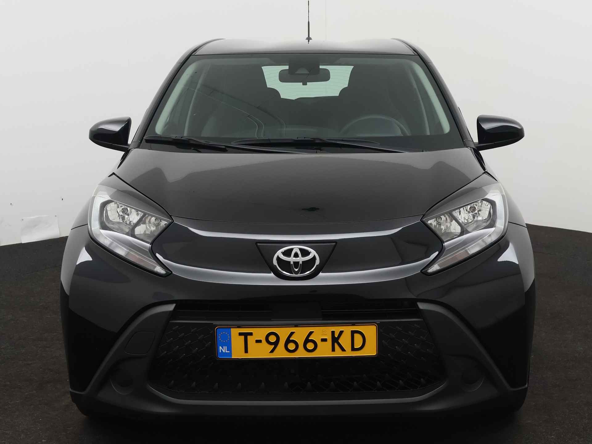 Toyota Aygo X 1.0 VVT-i MT play | Apple CarPlay | Android Auto | - 22/36