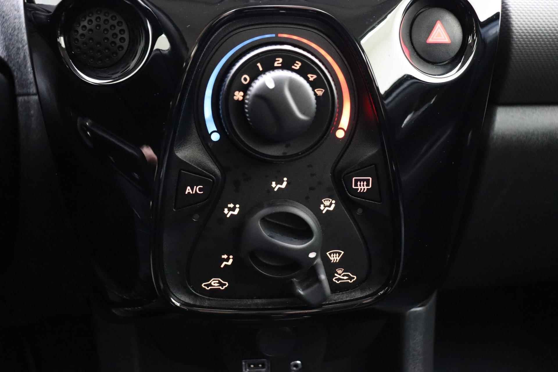 Peugeot 108 1.0 e-VTi Allure | Navigatie | Airco | LMV | 5-Deurs | Bluetooth | - 18/30