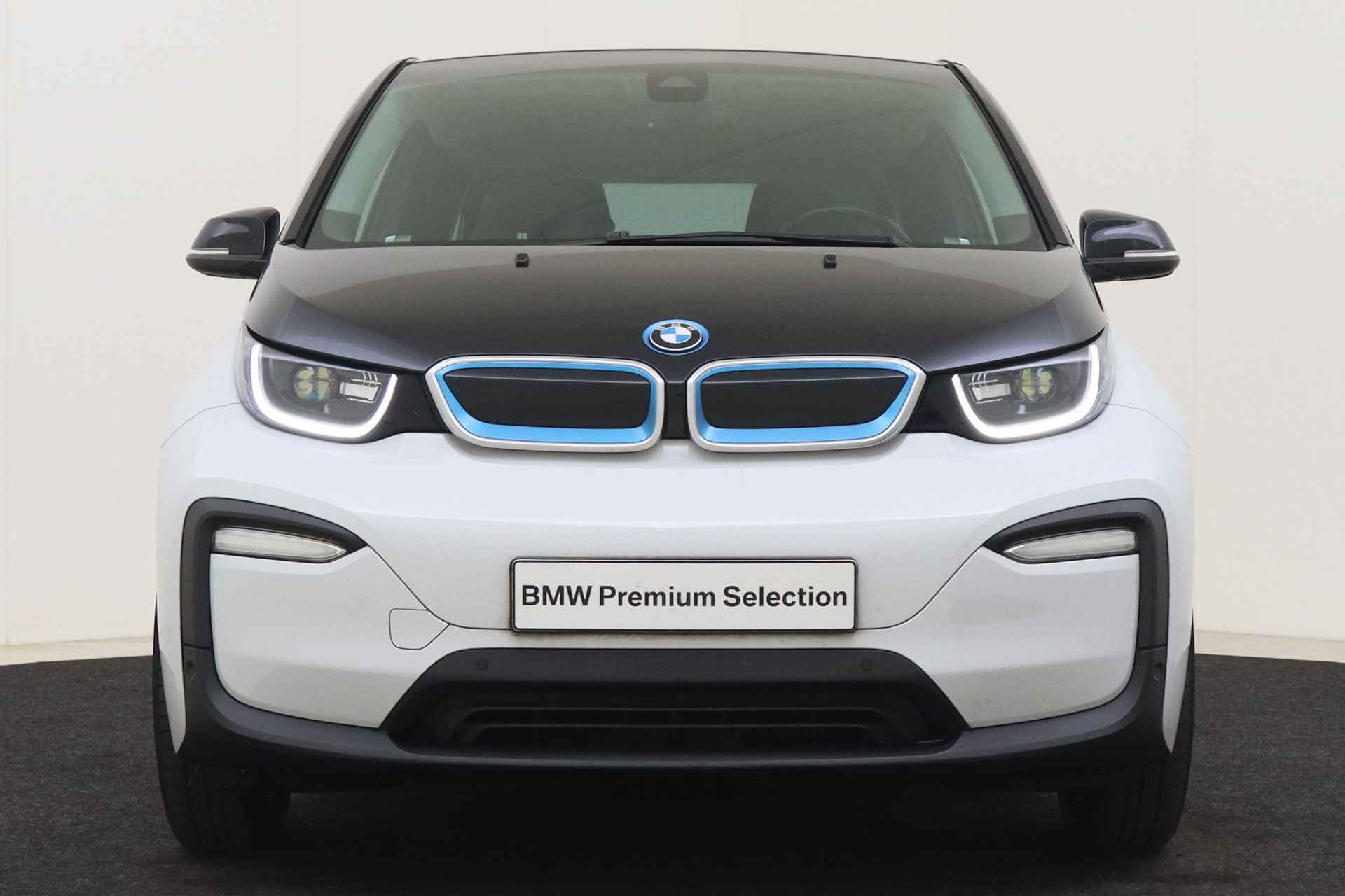 BMW i3 Basis / Achteruitrijcamera / Stoelverwarming / Cruise Control / Park Assistant / Driving Assistant Plus - 5/45