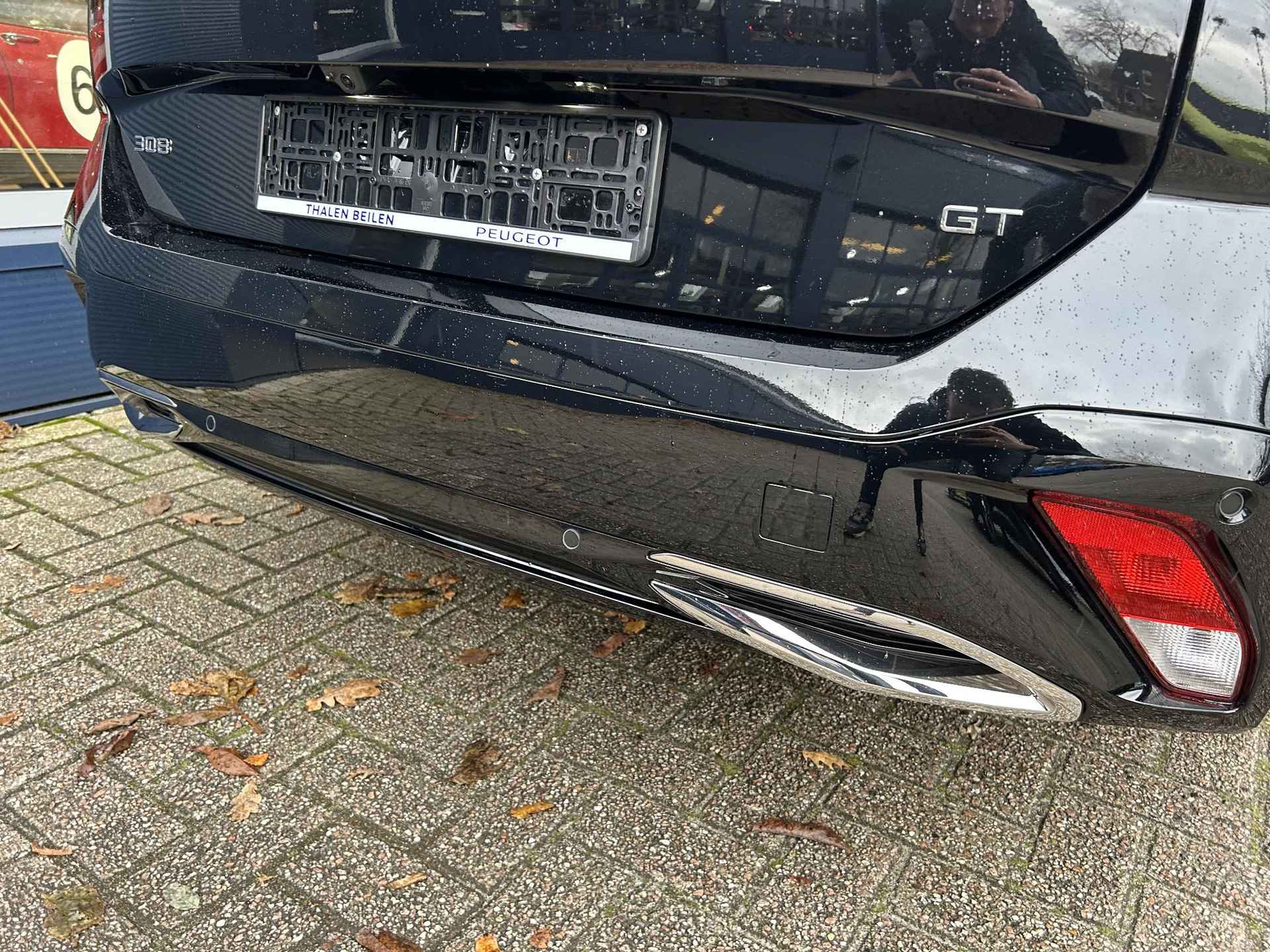 Peugeot 308 SW 1.2 Hybrid 136 e-DCS6 GT | Hybride Automaat | Navigatie | Navigatie | Digitaal Dashboard | 360 Graden Camera | Adaptieve Cruise Control | Dode Hoek detectie | Keyless Entry | Handsfree Kofferklep | Stoelverwarming | Alcantara Interieur | 18" PORTLAND Velgen - 28/53