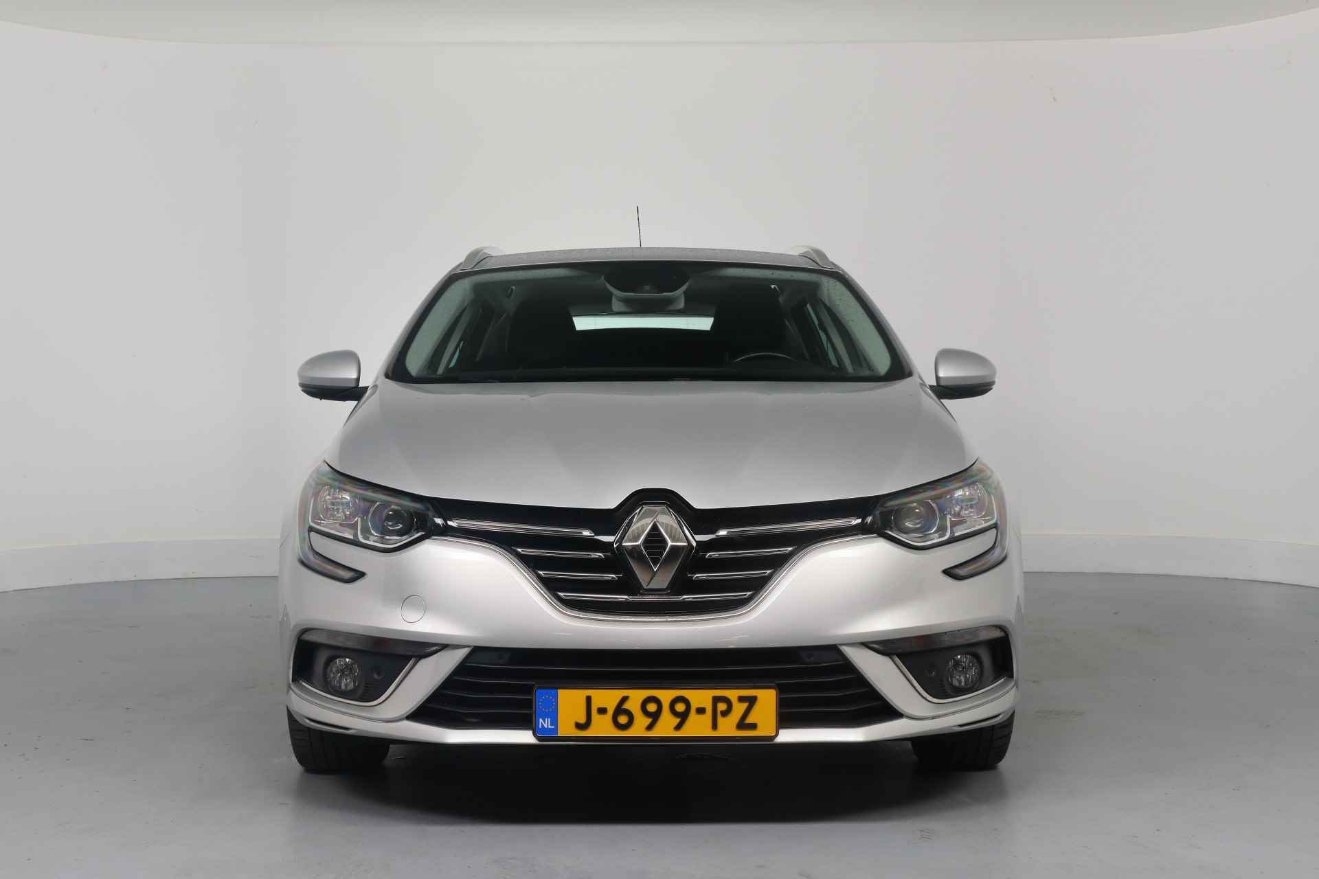 Renault Mégane Estate 1.2 TCe Limited | Navi | Camera | Clima | Parkeersensoren V+A | Cruise | Half Leder | Keyless | BLIS | Lichtmetalen Velgen - 2/42